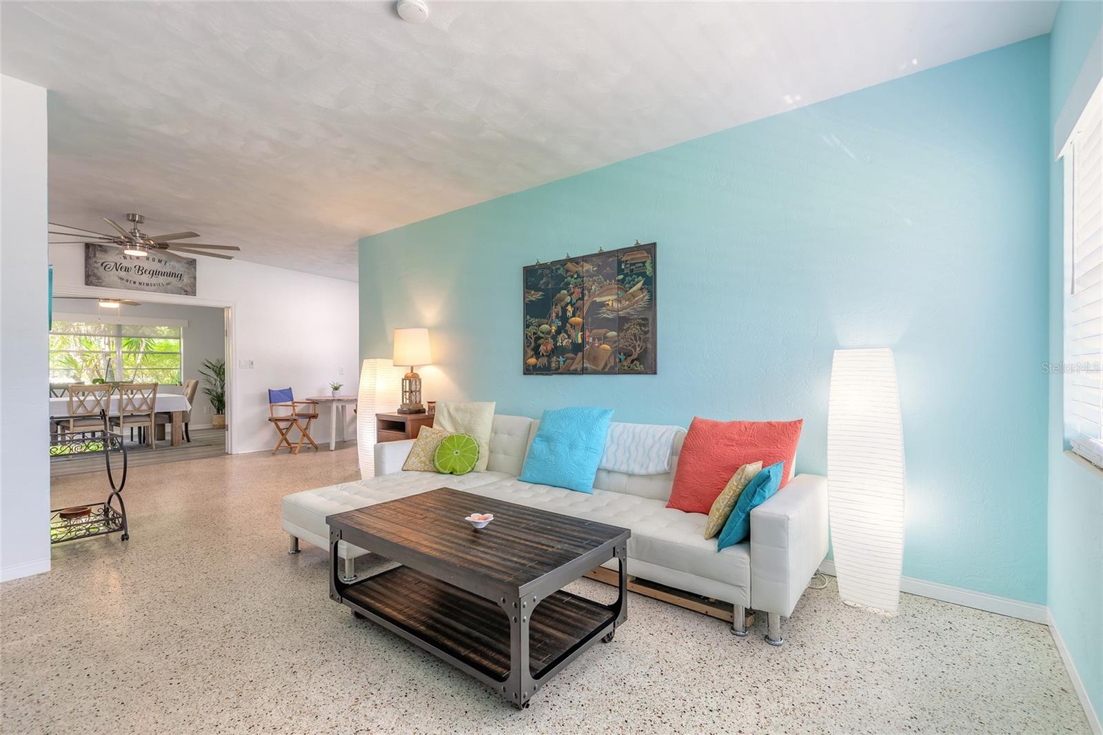 RONNIE CIRCLE - Residential