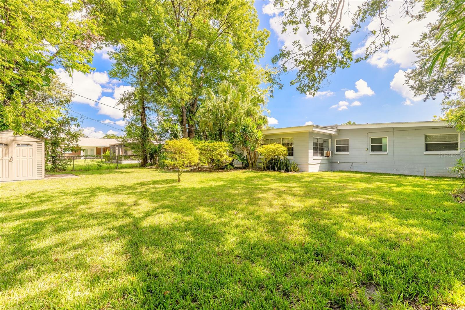 RONNIE CIRCLE - Residential