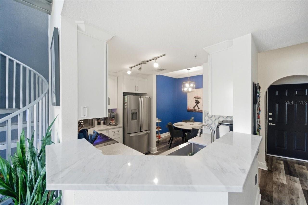 HARBOUR PLACE CITY HOMES A CON - Residential