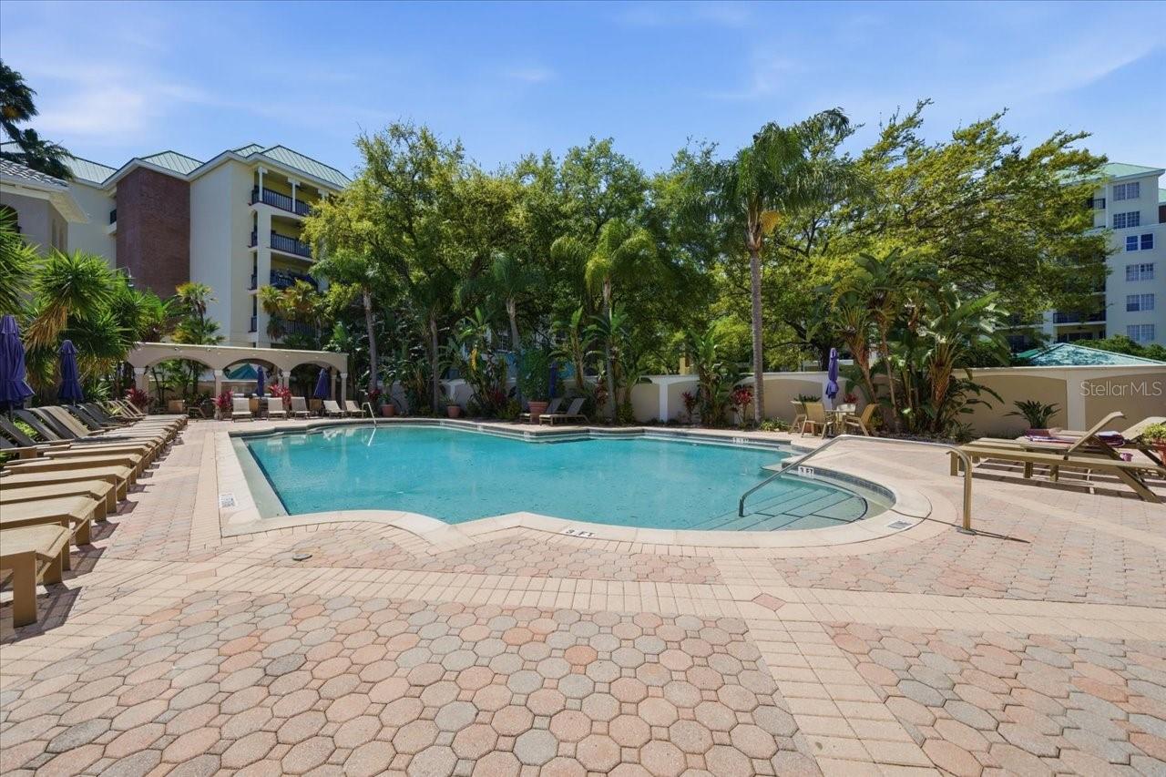 HARBOUR PLACE CITY HOMES A CON - Residential