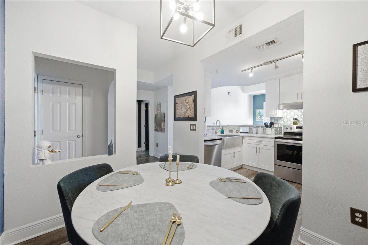 HARBOUR PLACE CITY HOMES A CON - Residential