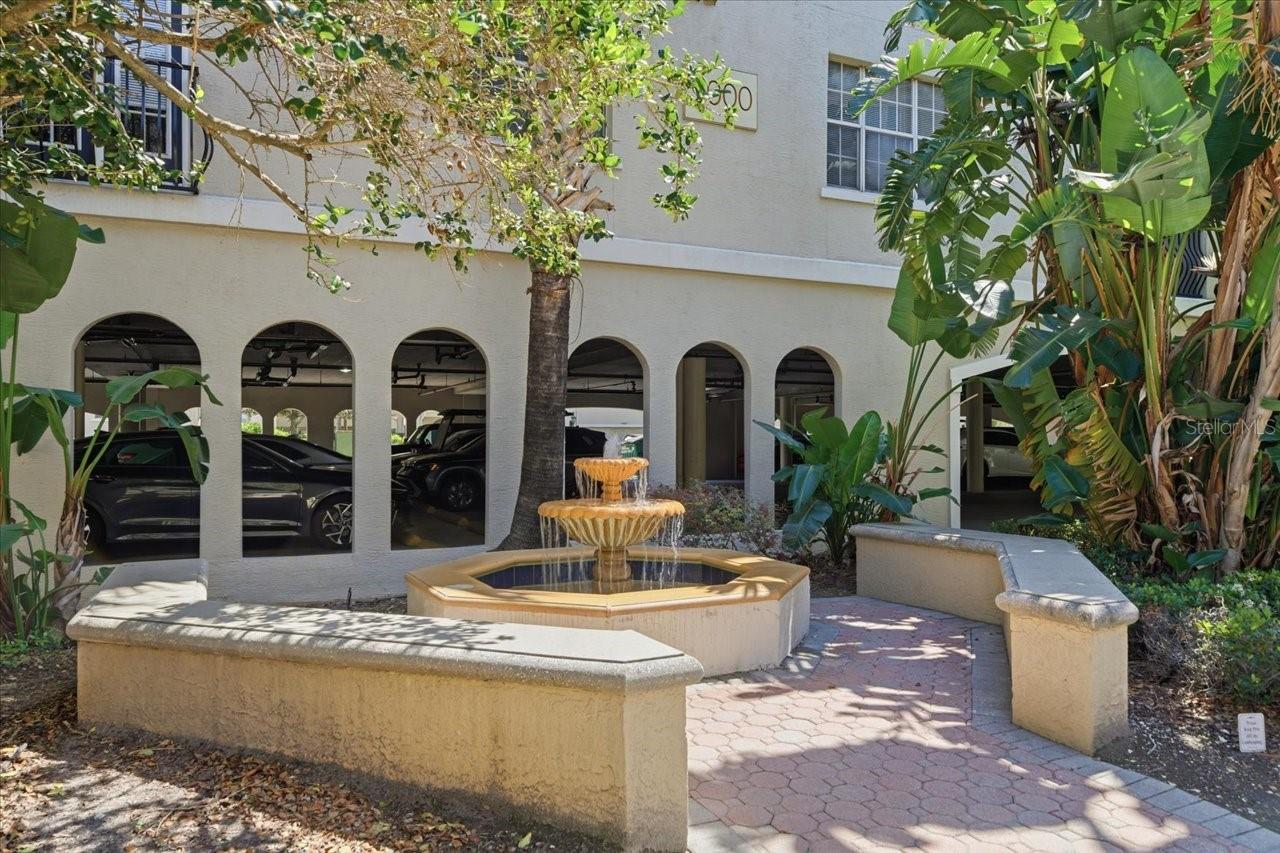 HARBOUR PLACE CITY HOMES A CON - Residential