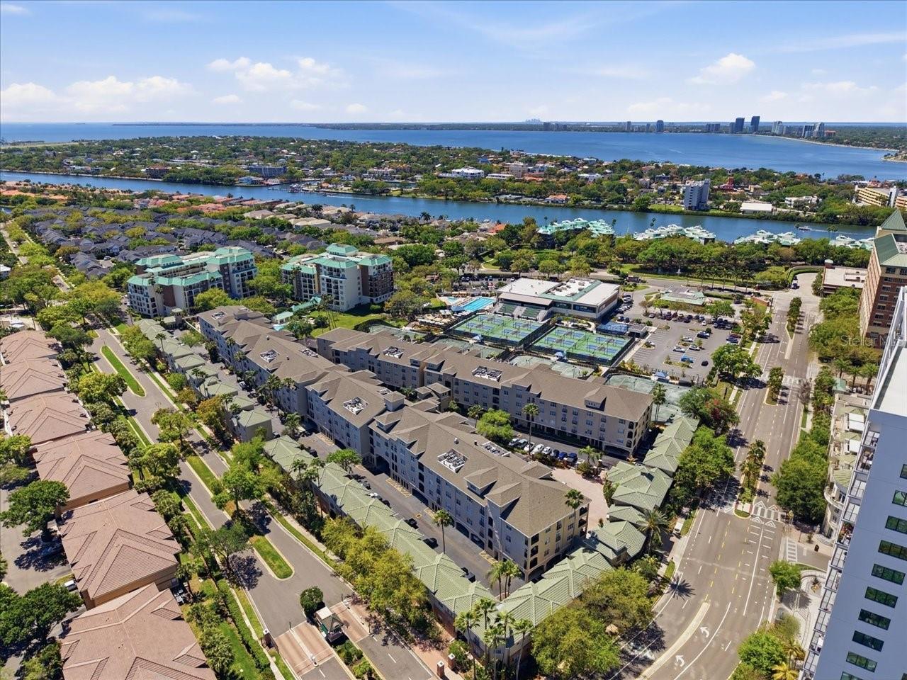 HARBOUR PLACE CITY HOMES A CON - Residential