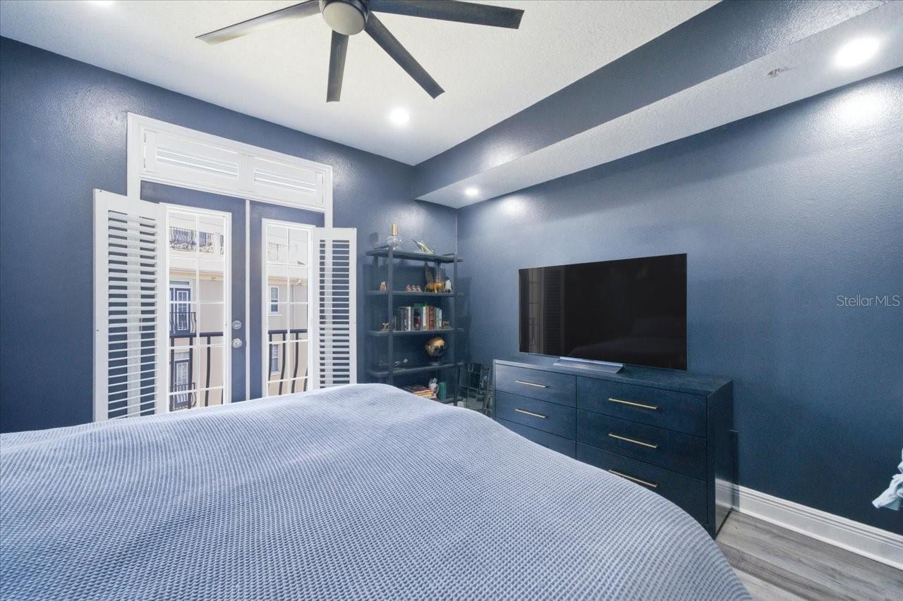 HARBOUR PLACE CITY HOMES A CON - Residential