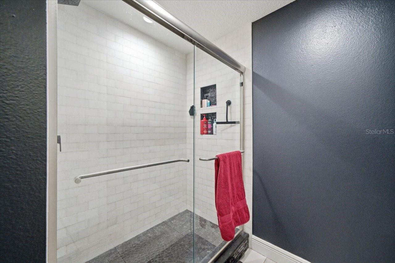 HARBOUR PLACE CITY HOMES A CON - Residential