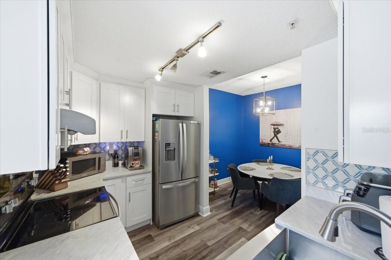 HARBOUR PLACE CITY HOMES A CON - Residential