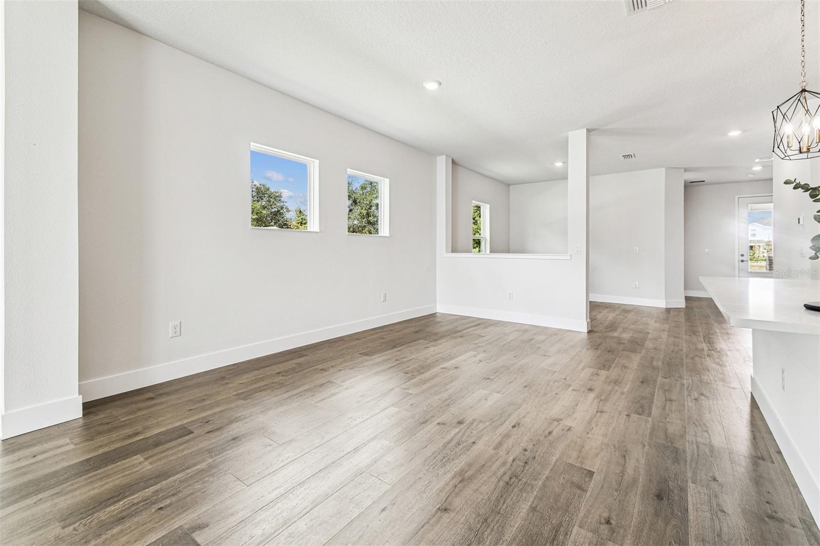 PENINSULA AT RHODINE LAKE - Residential