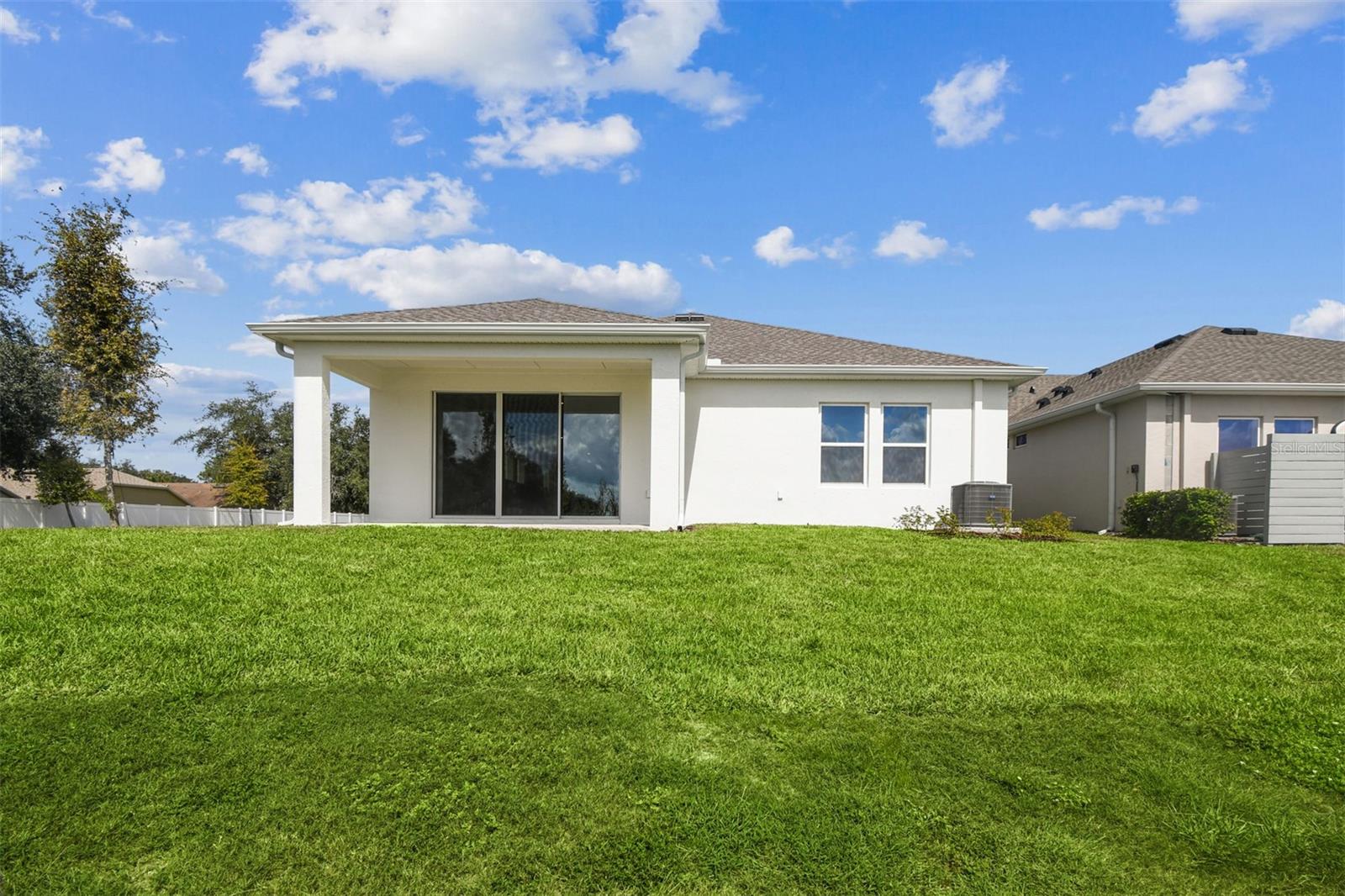 PENINSULA AT RHODINE LAKE - Residential