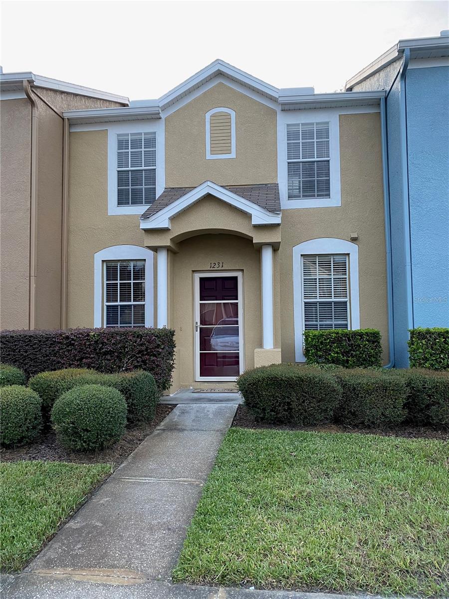 * Spacious Townhome in Highly Desired Gated Community & Top-Rated School District! *
Don’t miss the opportunity to own this beautifully maintained 2-bedroom, 2.5-bath townhome located in one of the area’s most sought-after communities. This property offers the perfect blend of modern upgrades, functional living spaces, and resort-style amenities—all within a short distance to highly rated schools.
Inside, you’ll find an inviting layout designed for today’s lifestyle. The kitchen features sleek granite countertops, stainless steel appliances, and plenty of storage, making it a chef’s dream. The breakfast bar and adjoining dining area flow into the living room, creating an ideal space for entertaining family and friends.
Upstairs, you’ll discover two spacious bedrooms, each with its own private full bath, providing comfort and convenience for family members or guests. A half bath is conveniently located on the main floor for visitors.
Enjoy Florida living at its finest from the screened-in lanai, the perfect spot for morning coffee, evening relaxation, or weekend gatherings.
Additional features include:
• Dedicated parking spaces for easy access and peace of mind
• Gated community entrance for added security and privacy
• Sparkling community pool for year-round enjoyment
• Low-maintenance lifestyle with exterior maintenance and landscaping taken care of
This home’s location is truly unbeatable and nestled in a safe, walkable neighborhood, close to highly rated schools, convenient stores, well-appointed clubhouse and just minutes from Wesley Chapel’s best shopping, dining, hospitals and major highways for an easy commute.
Whether you’re a first-time homebuyer, downsizing, or looking for an investment property, this townhome checks all the boxes. Move-in ready and waiting for its next owner, this home won’t last long!