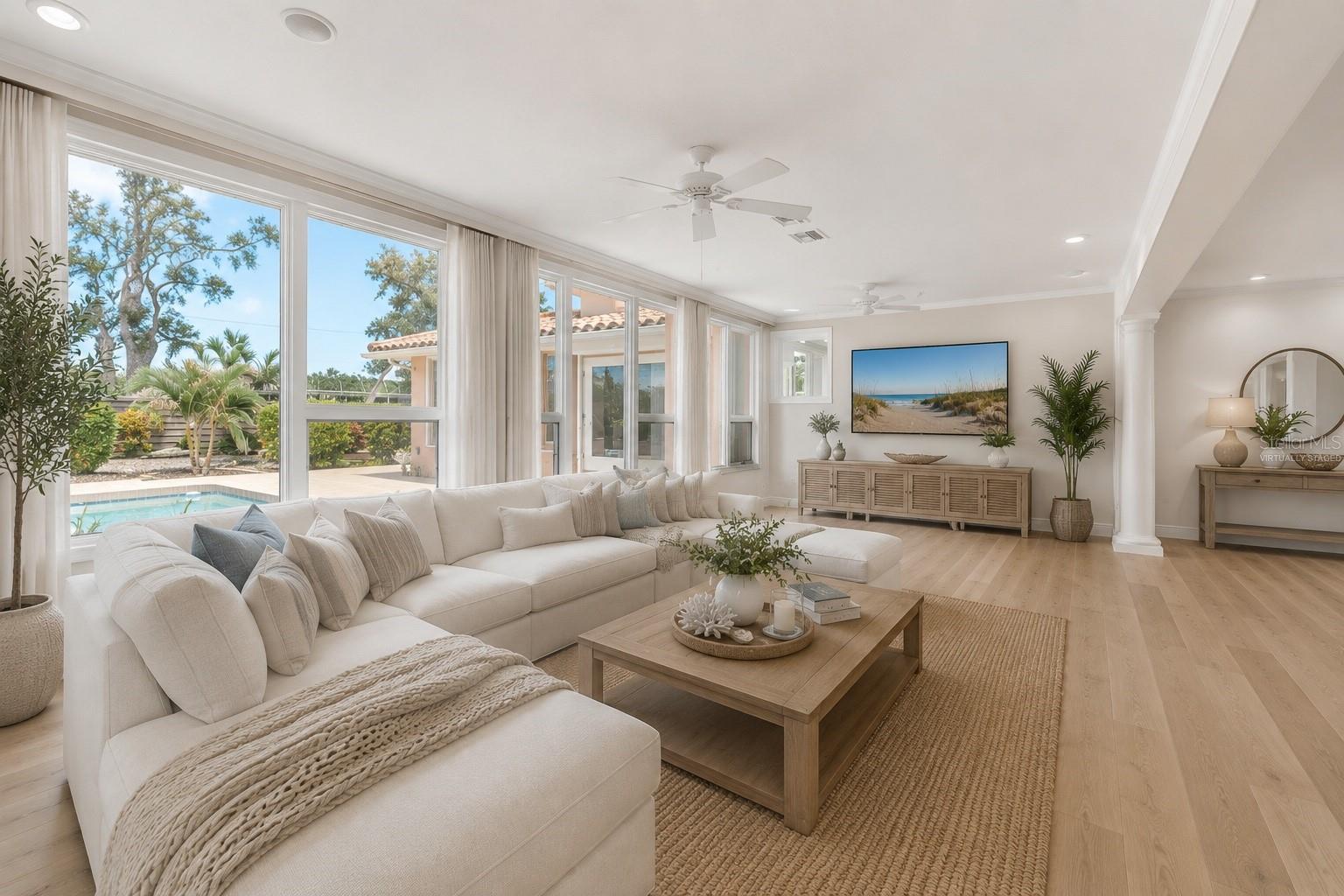 609 LAGUNA DRIVE