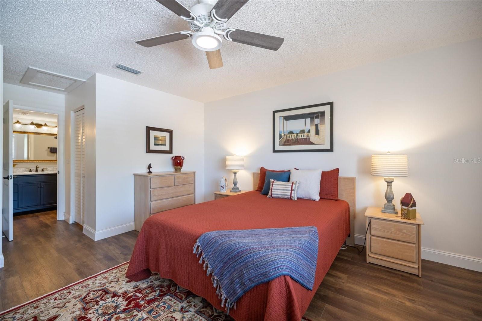 BIRD BAY II - Residential