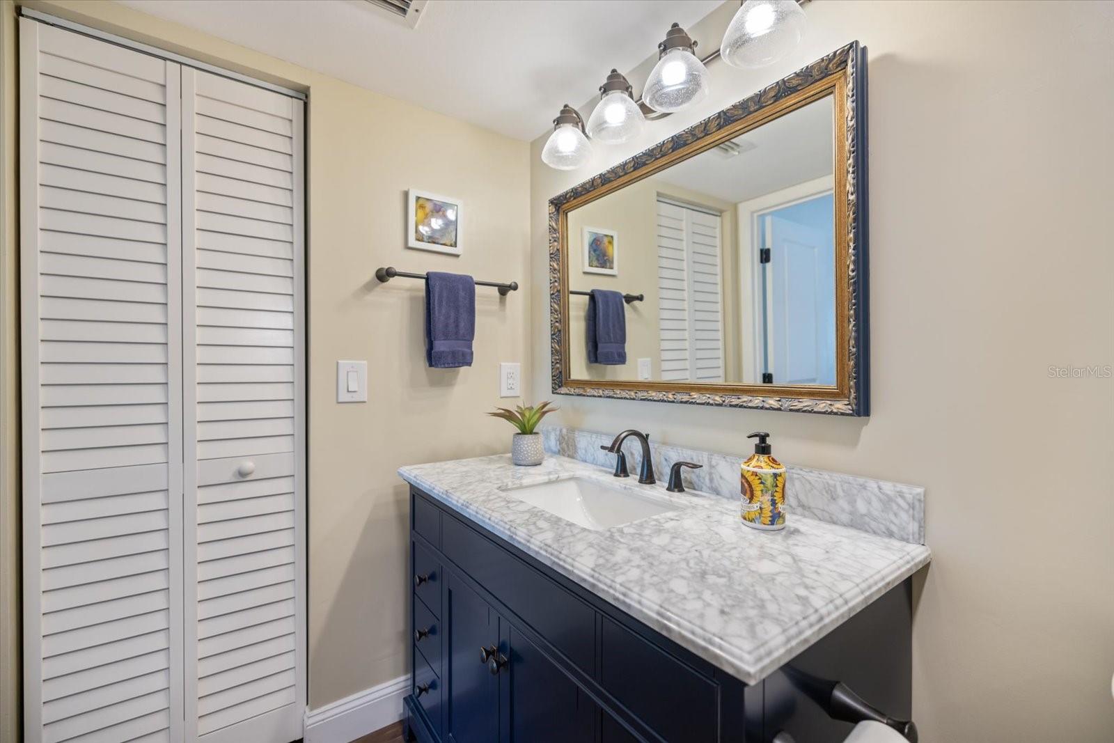 BIRD BAY II - Residential