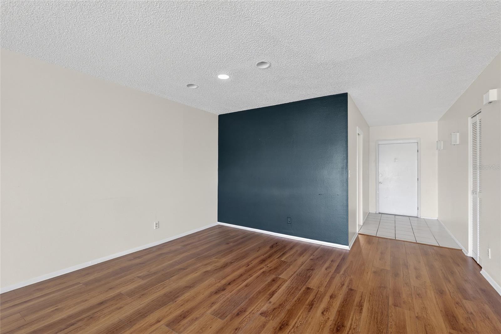 PALM-AIRE AT SARASOTA 8-A - Residential