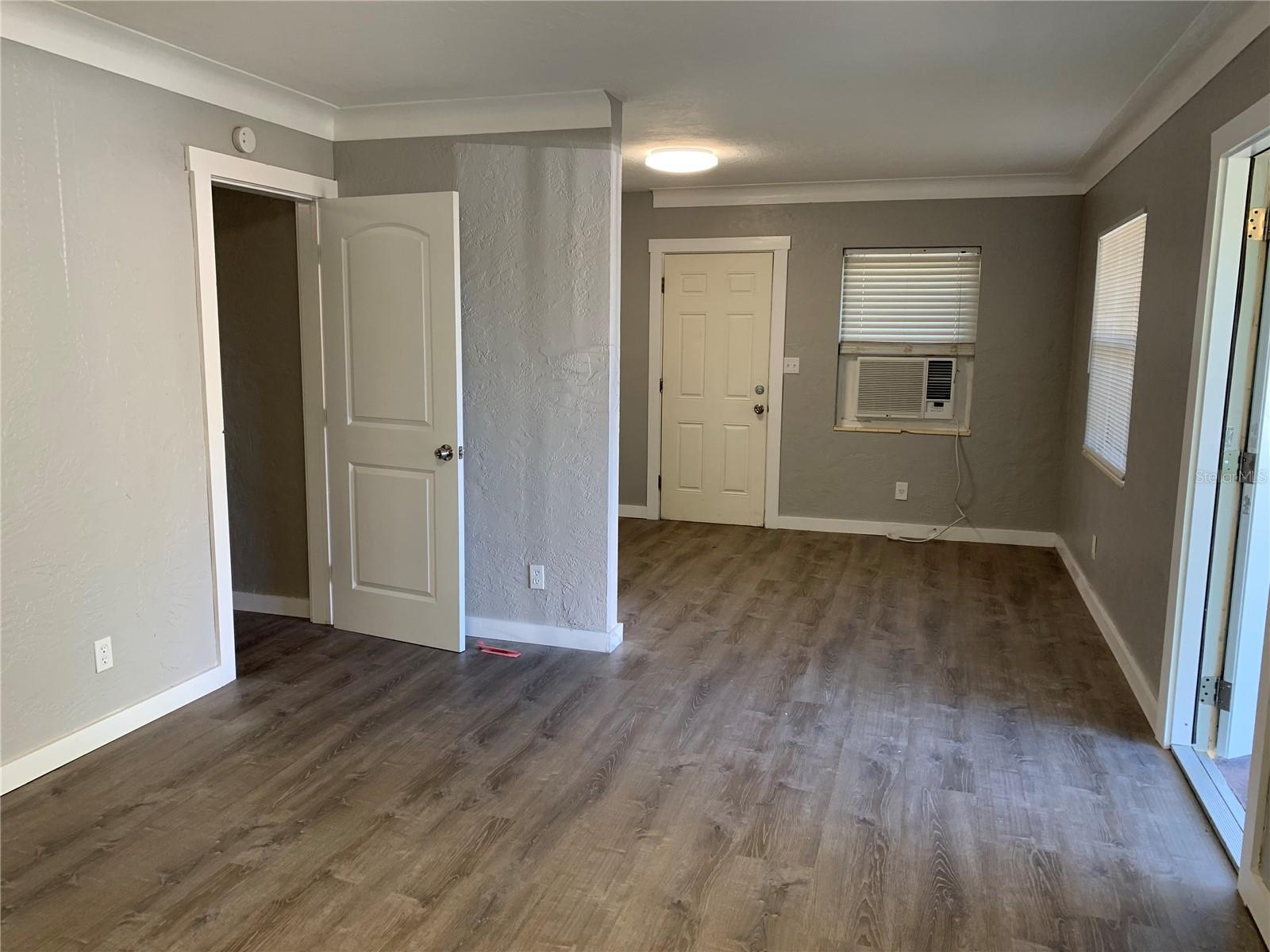 SCHOOLEYS HOMEVILLE 2 - Residential Income