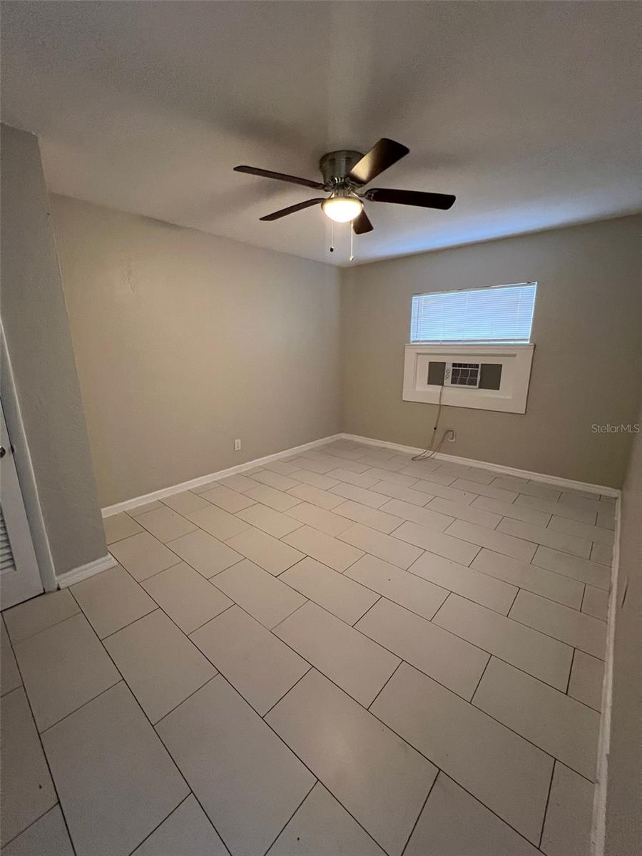 SCHOOLEYS HOMEVILLE 2 - Residential Income