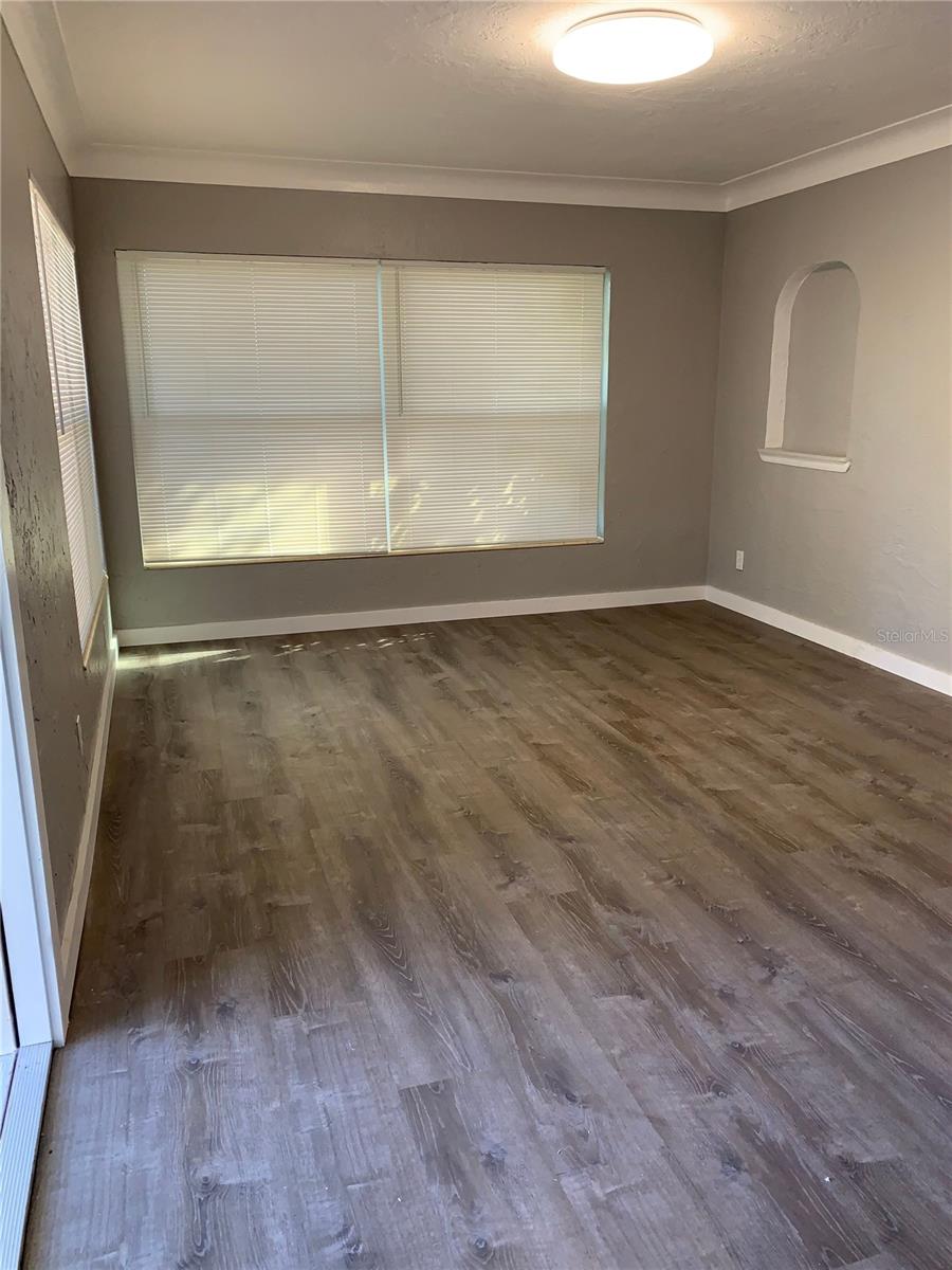 SCHOOLEYS HOMEVILLE 2 - Residential Income