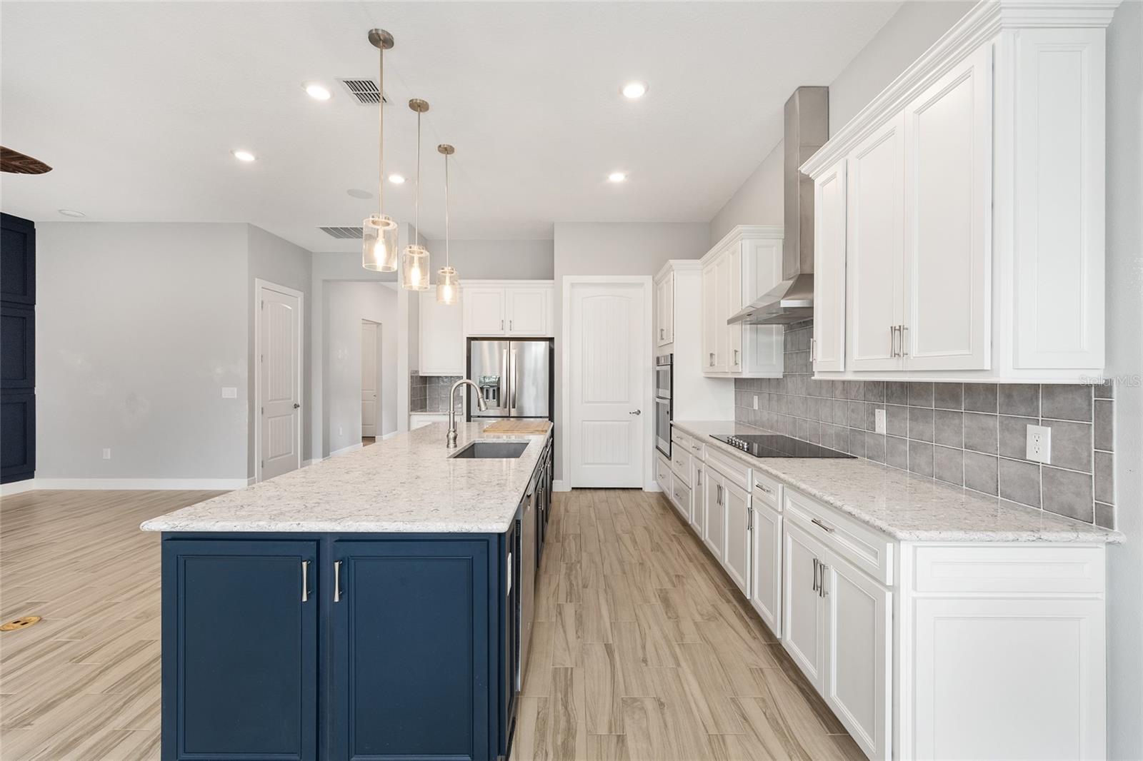 STONE CREEK - Residential