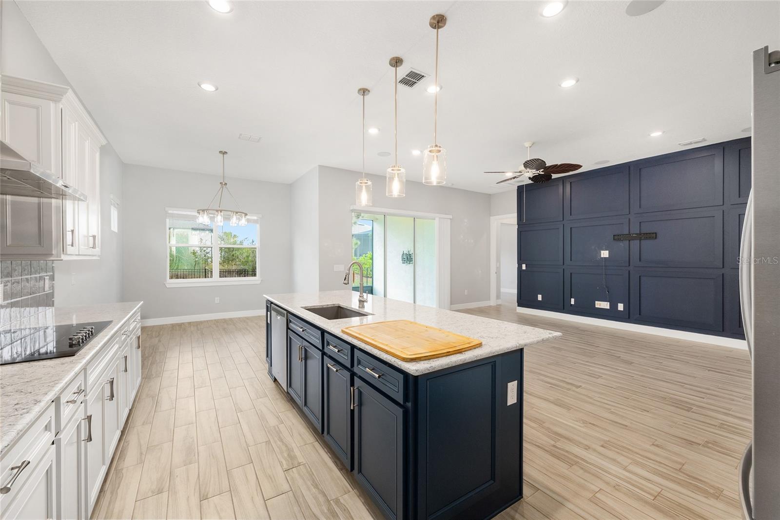 STONE CREEK - Residential