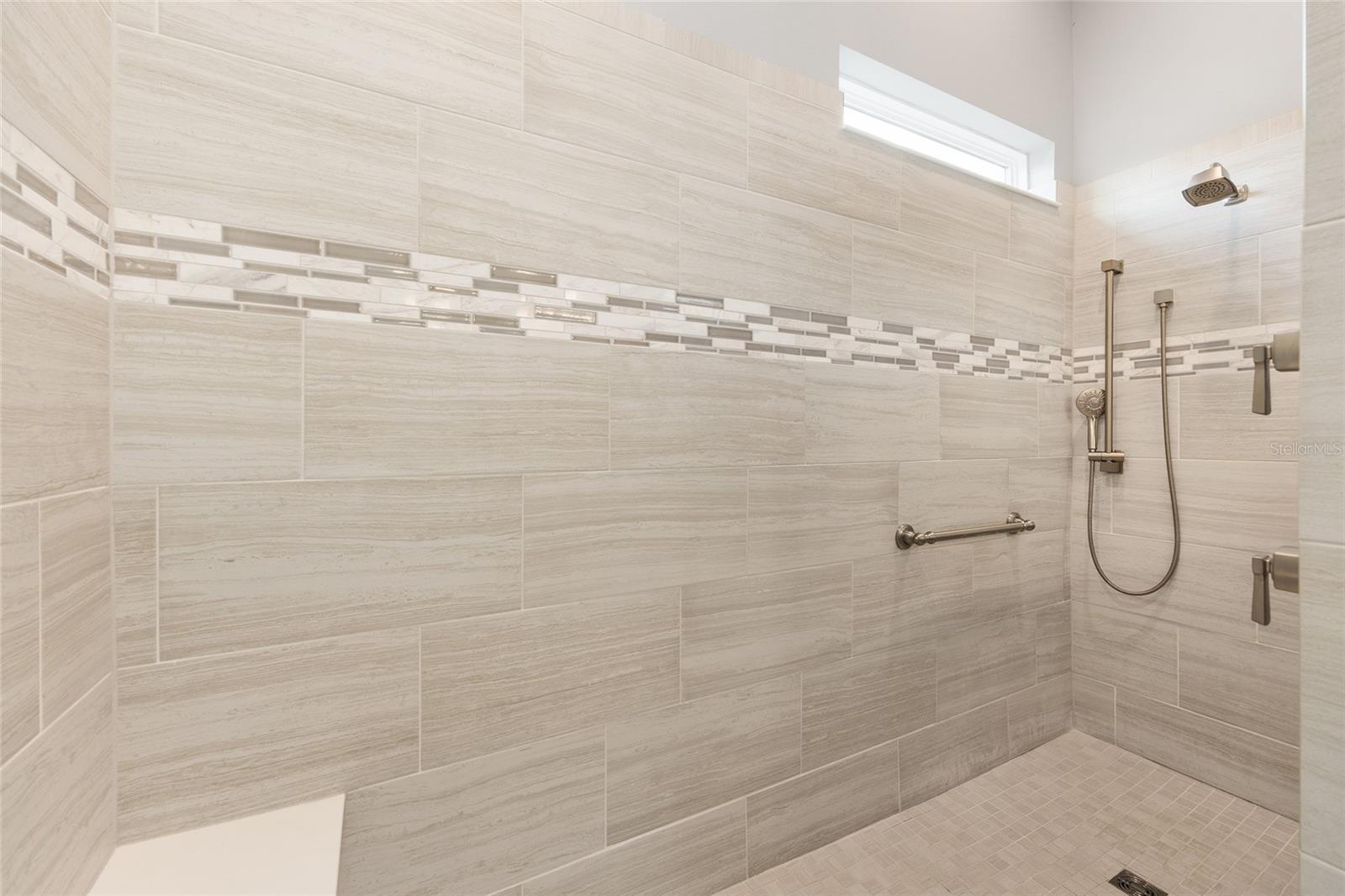 STONE CREEK - Residential