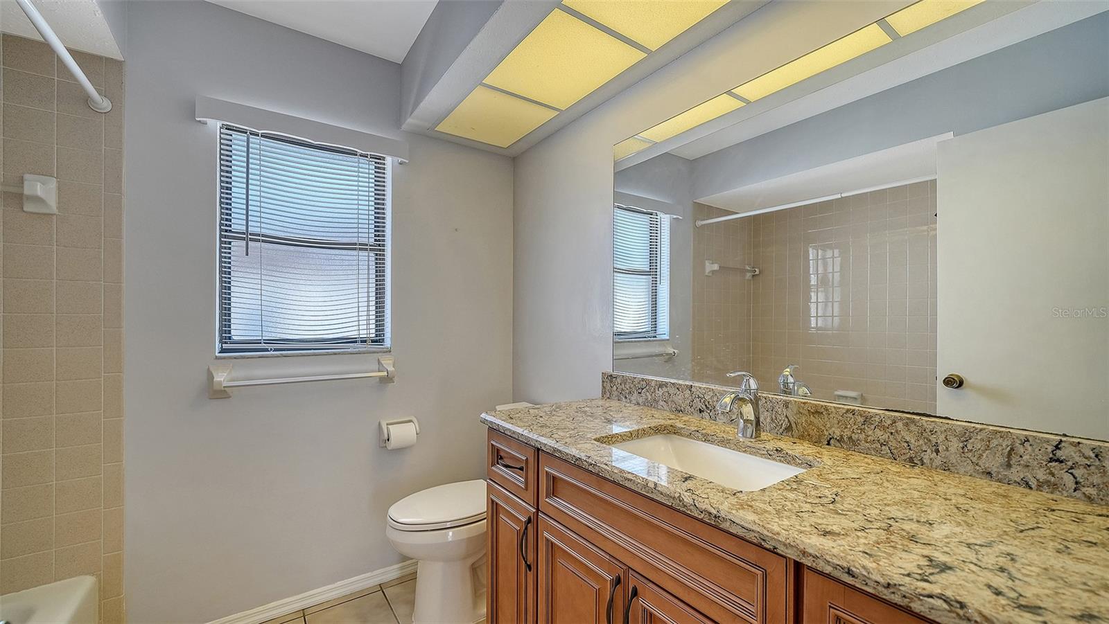 LAKE SARASOTA - Residential