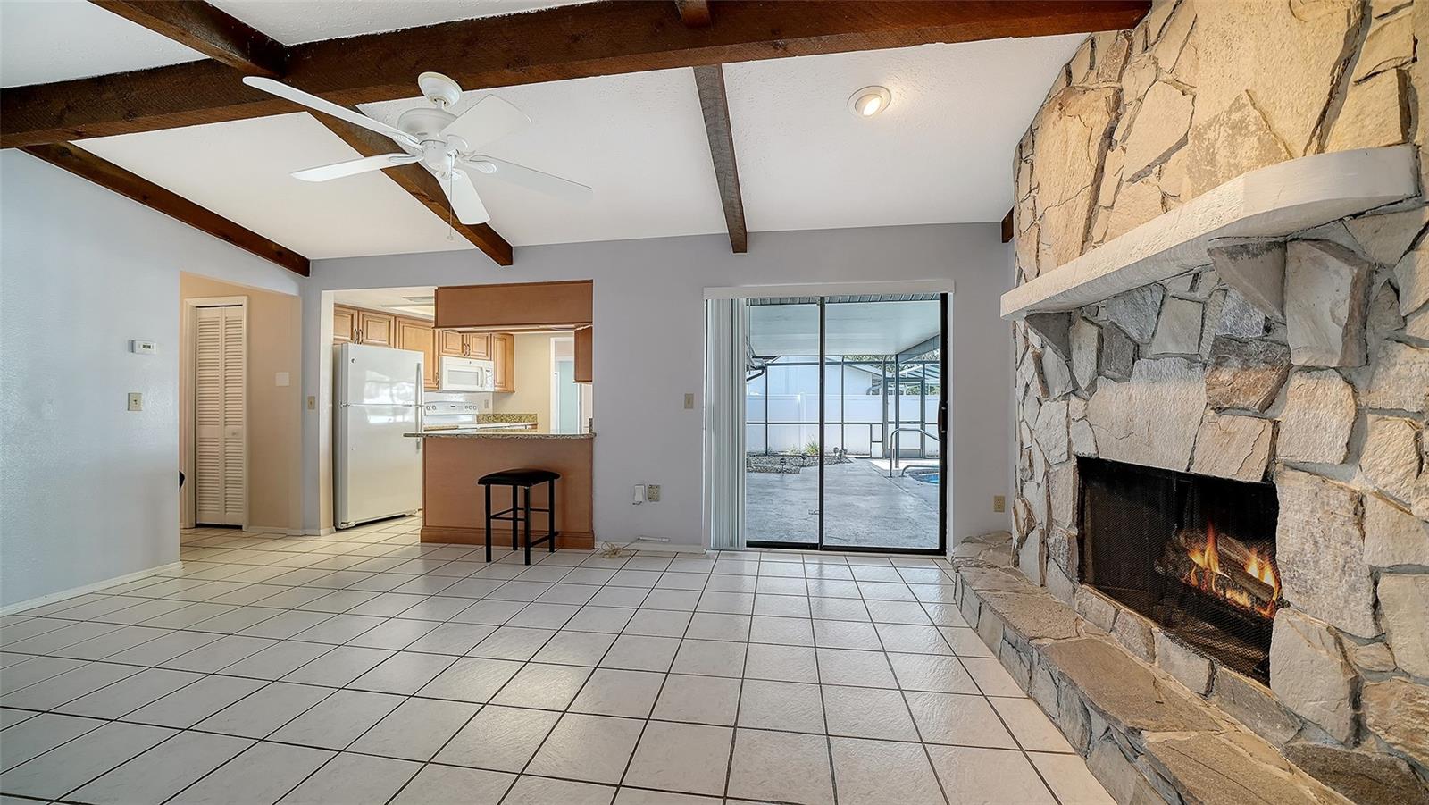 LAKE SARASOTA - Residential