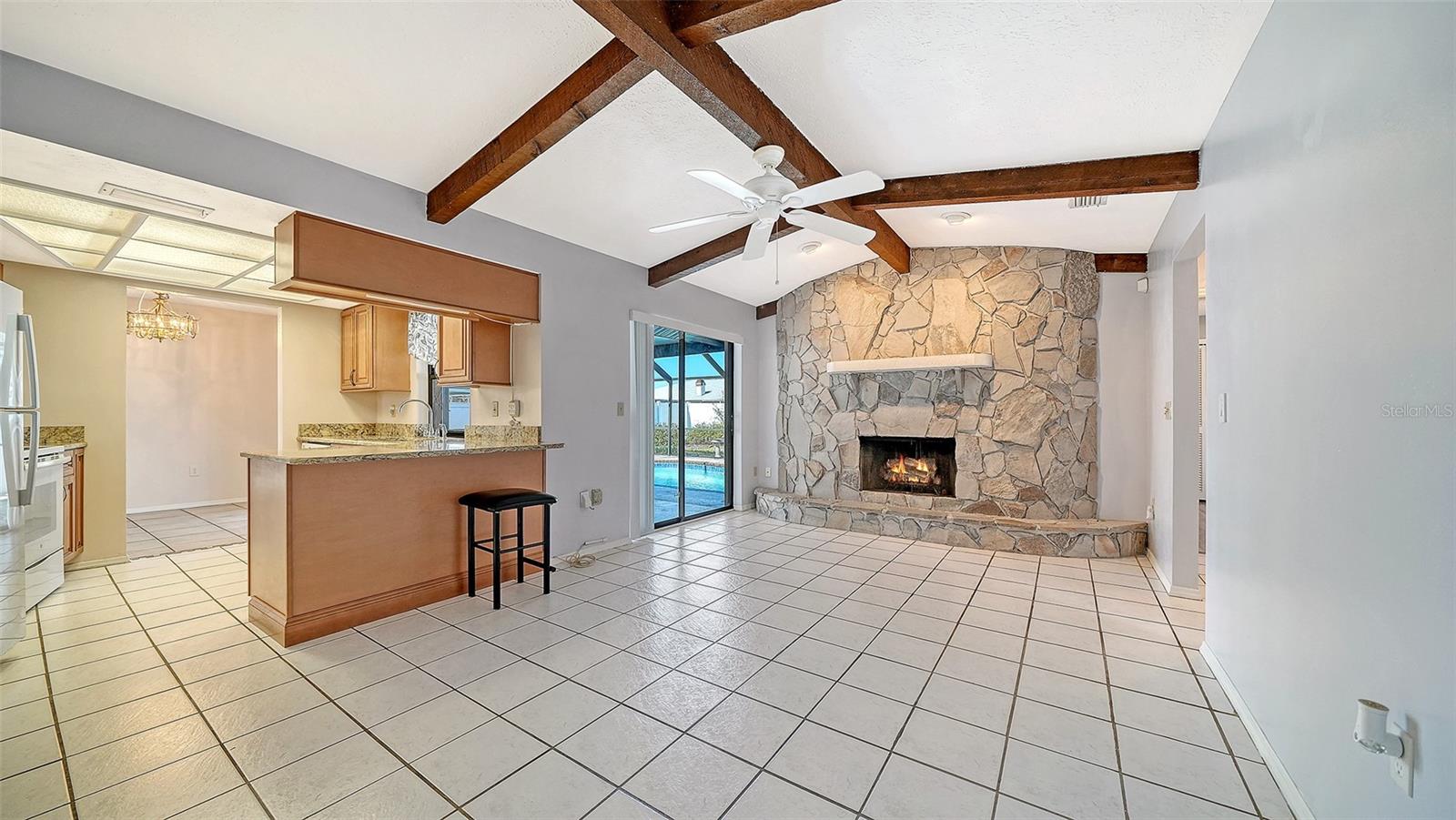 LAKE SARASOTA - Residential