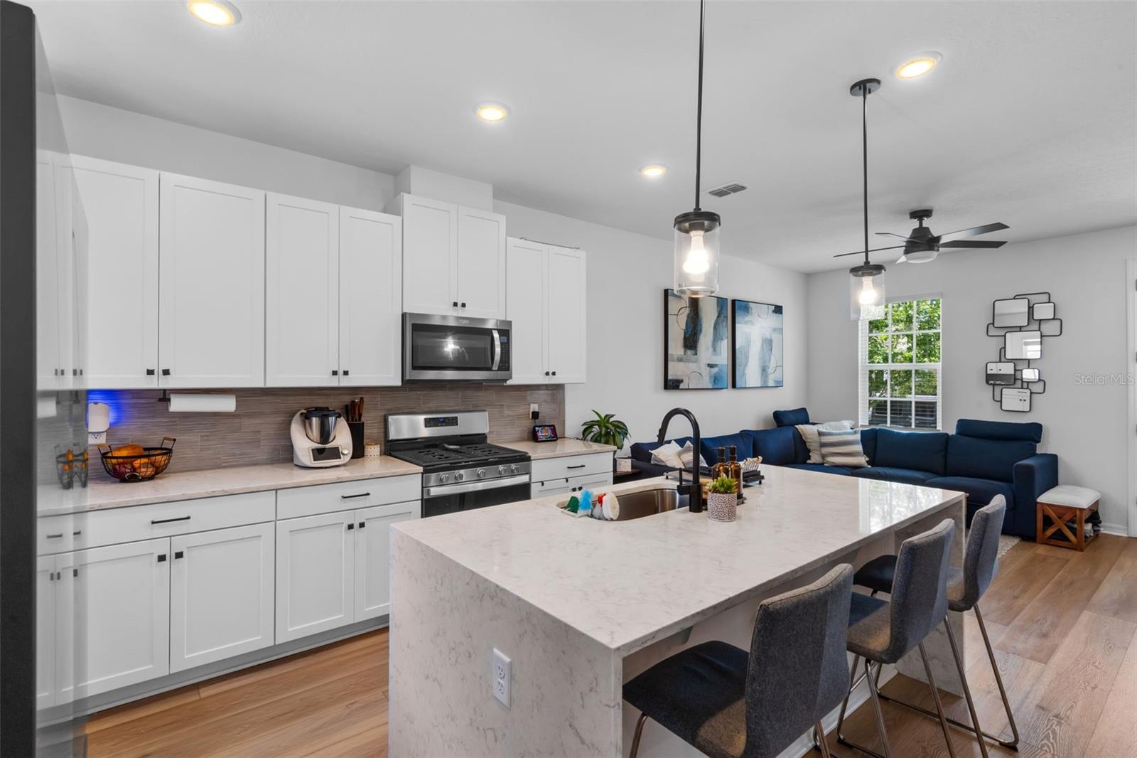 CELEBRATION ISLAND VILLAGE PH 1B - Residential