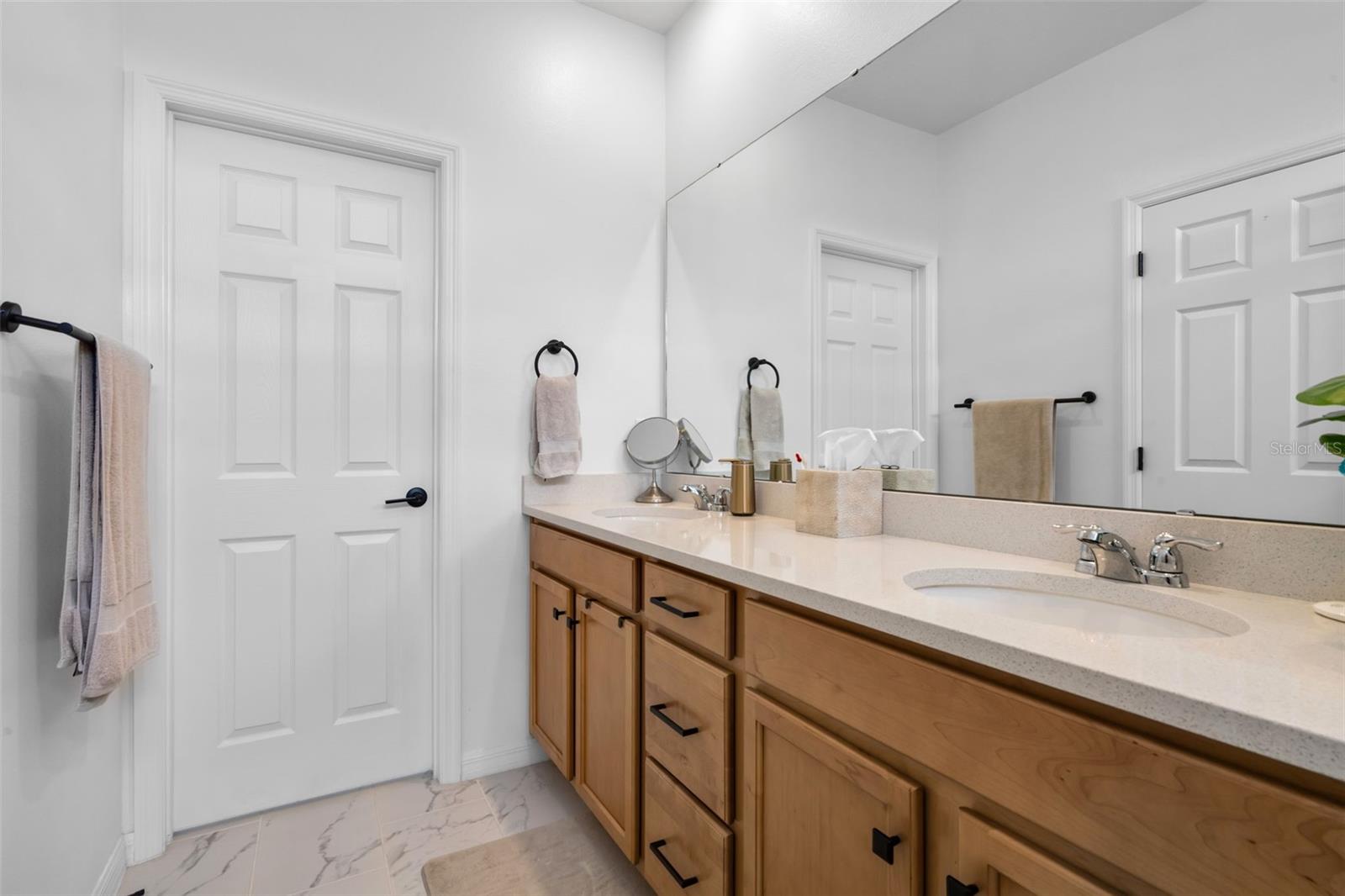 CELEBRATION ISLAND VILLAGE PH 1B - Residential