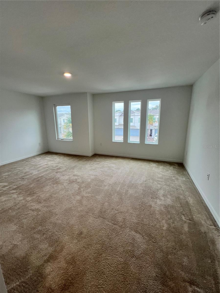 BELLA PARC TWNHMS - Residential