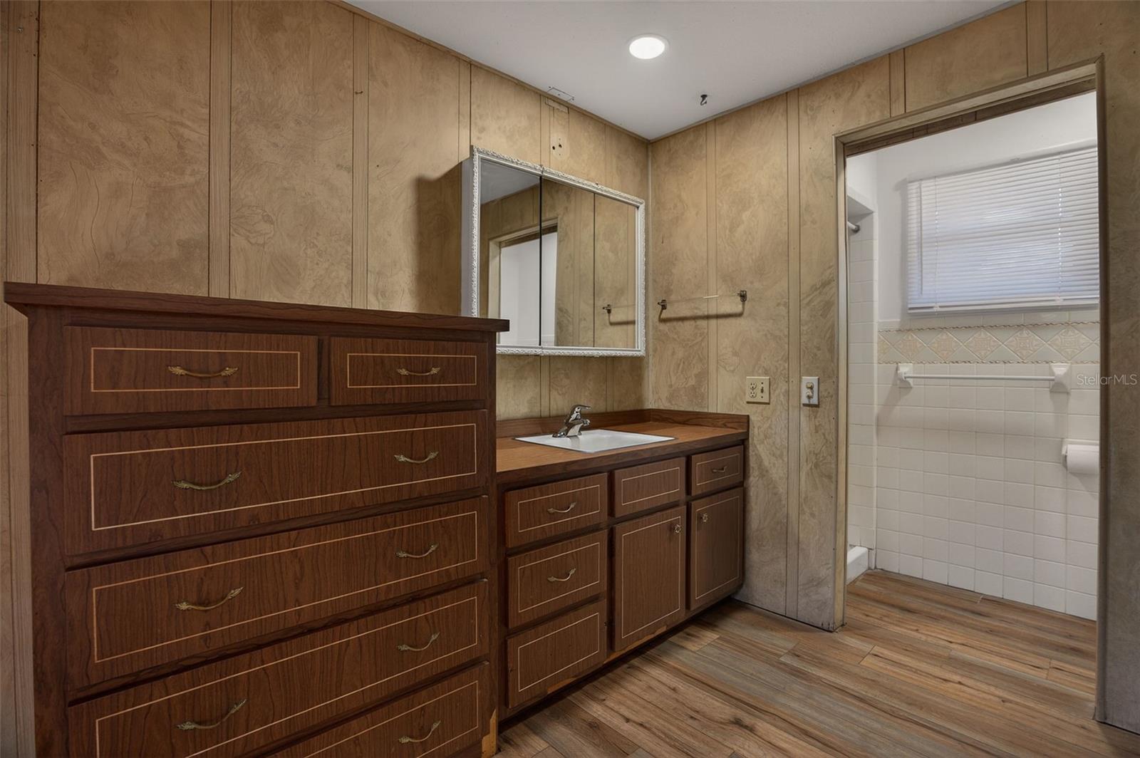 WITHLAPOPKA ISLANDS UNIT 04E - Residential