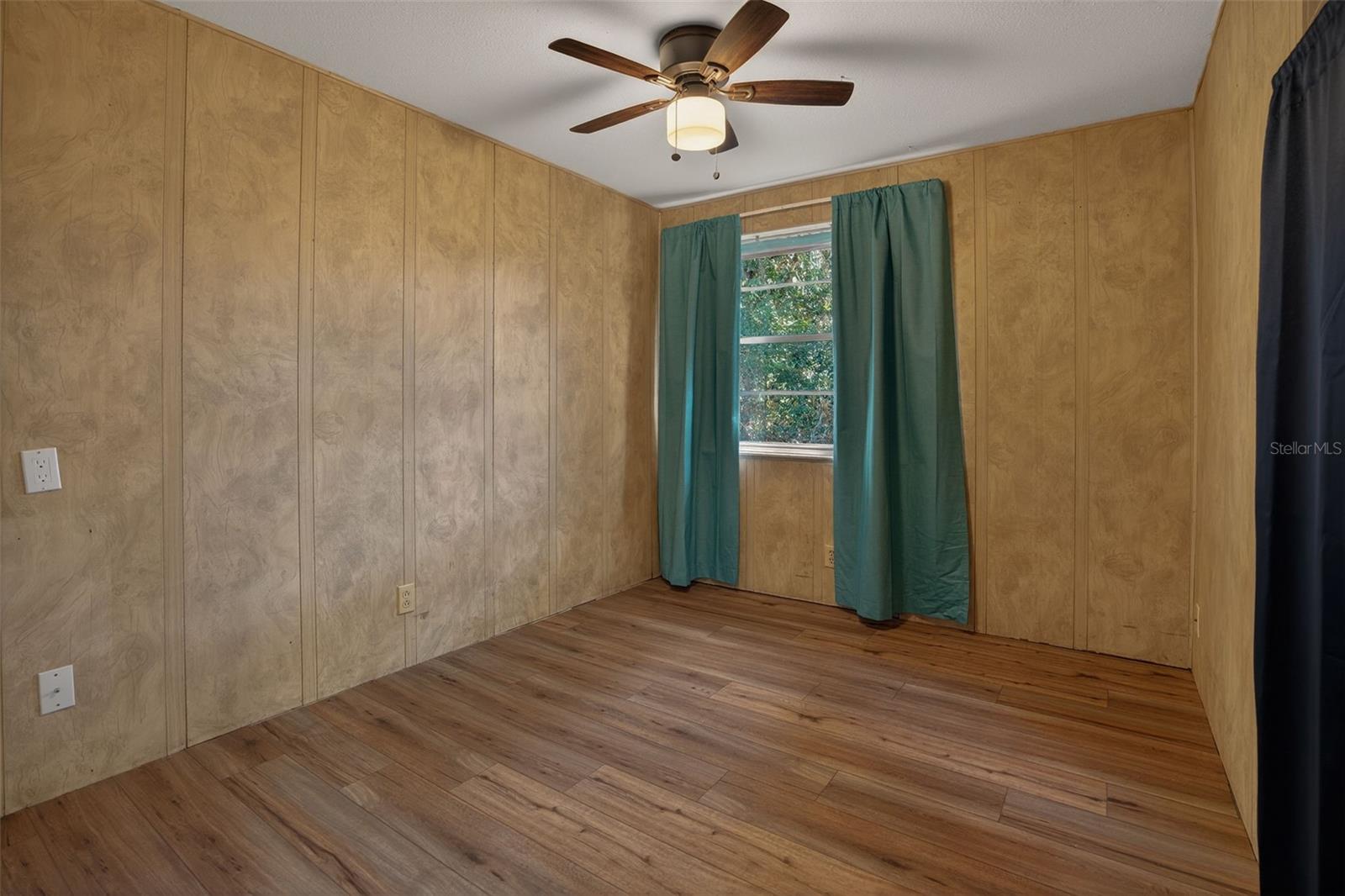 WITHLAPOPKA ISLANDS UNIT 04E - Residential