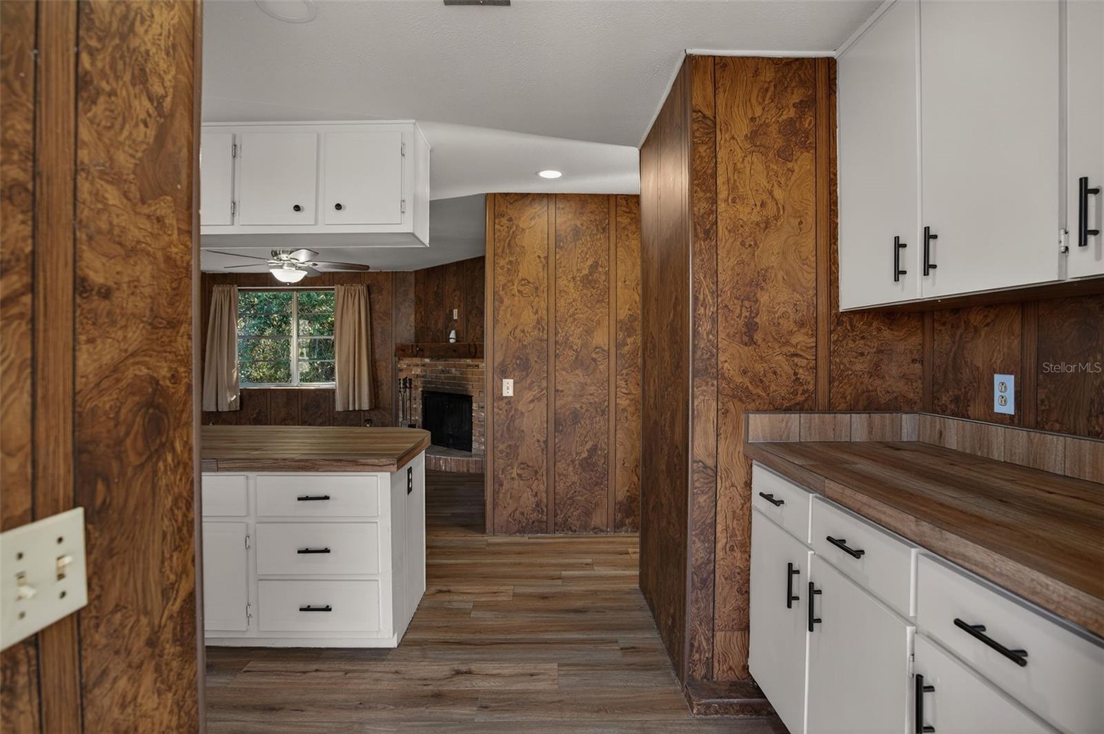 WITHLAPOPKA ISLANDS UNIT 04E - Residential