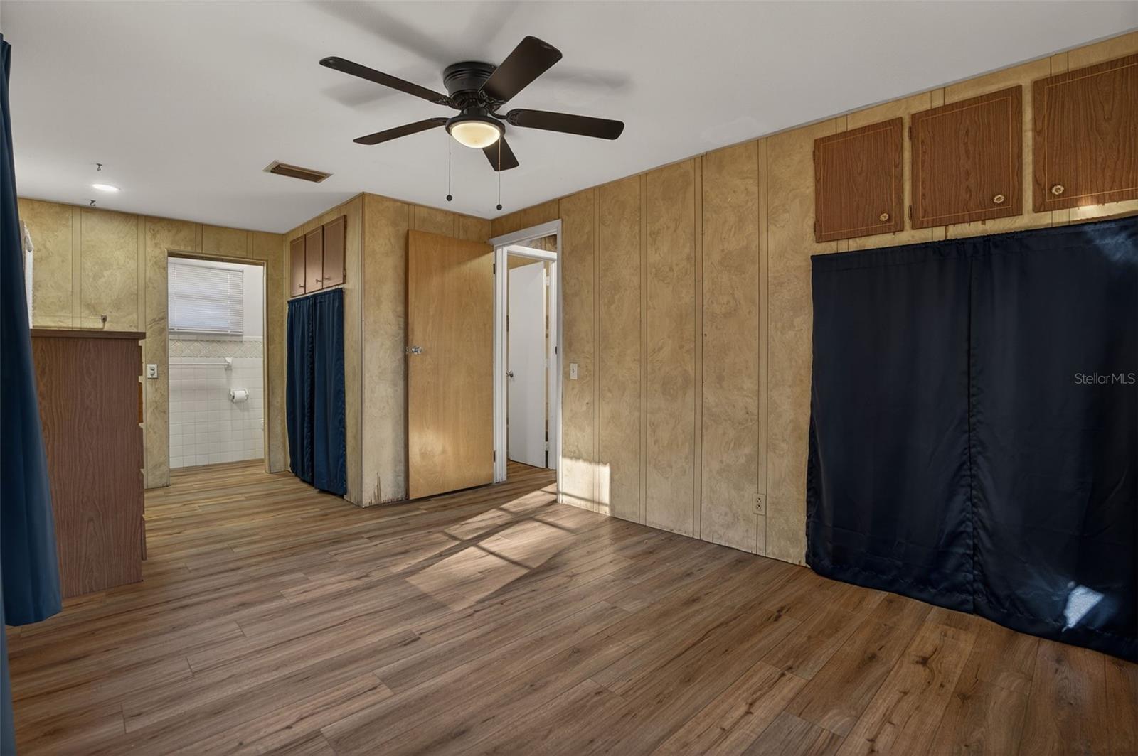 WITHLAPOPKA ISLANDS UNIT 04E - Residential