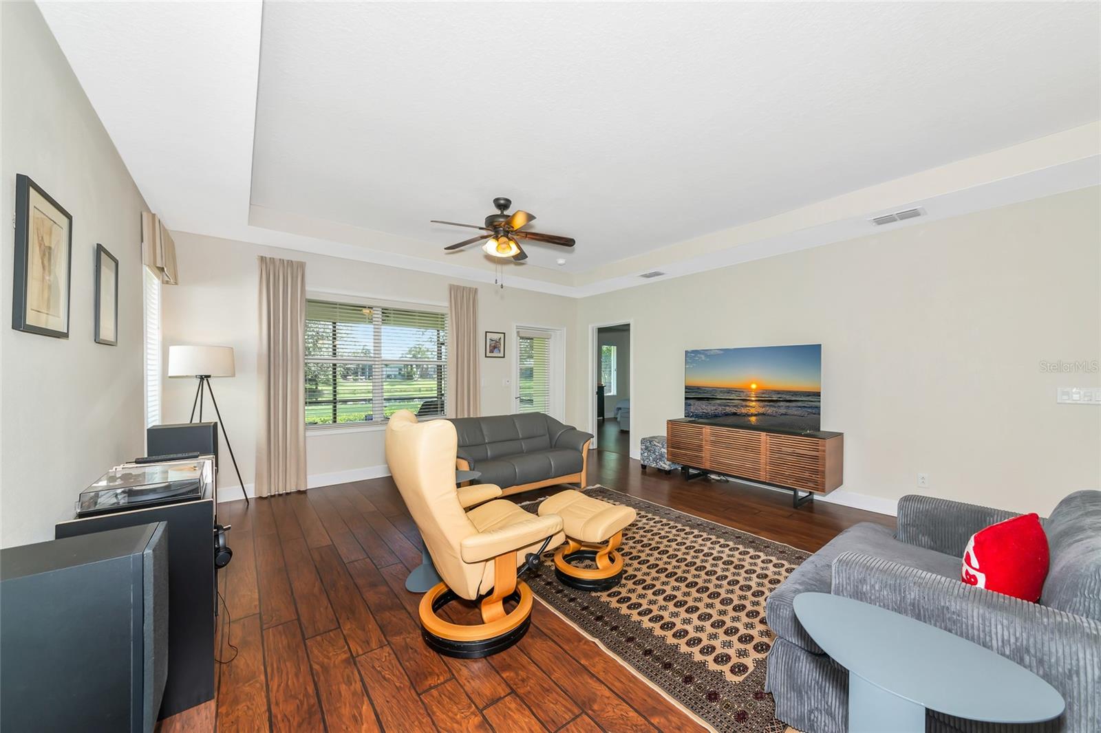 4919 MISSION PARK LANE