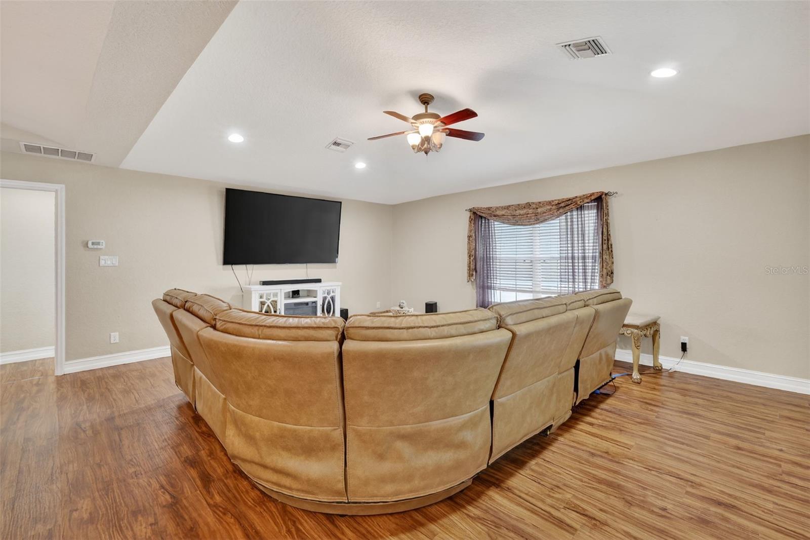 SILVER OAKS SUB - Residential