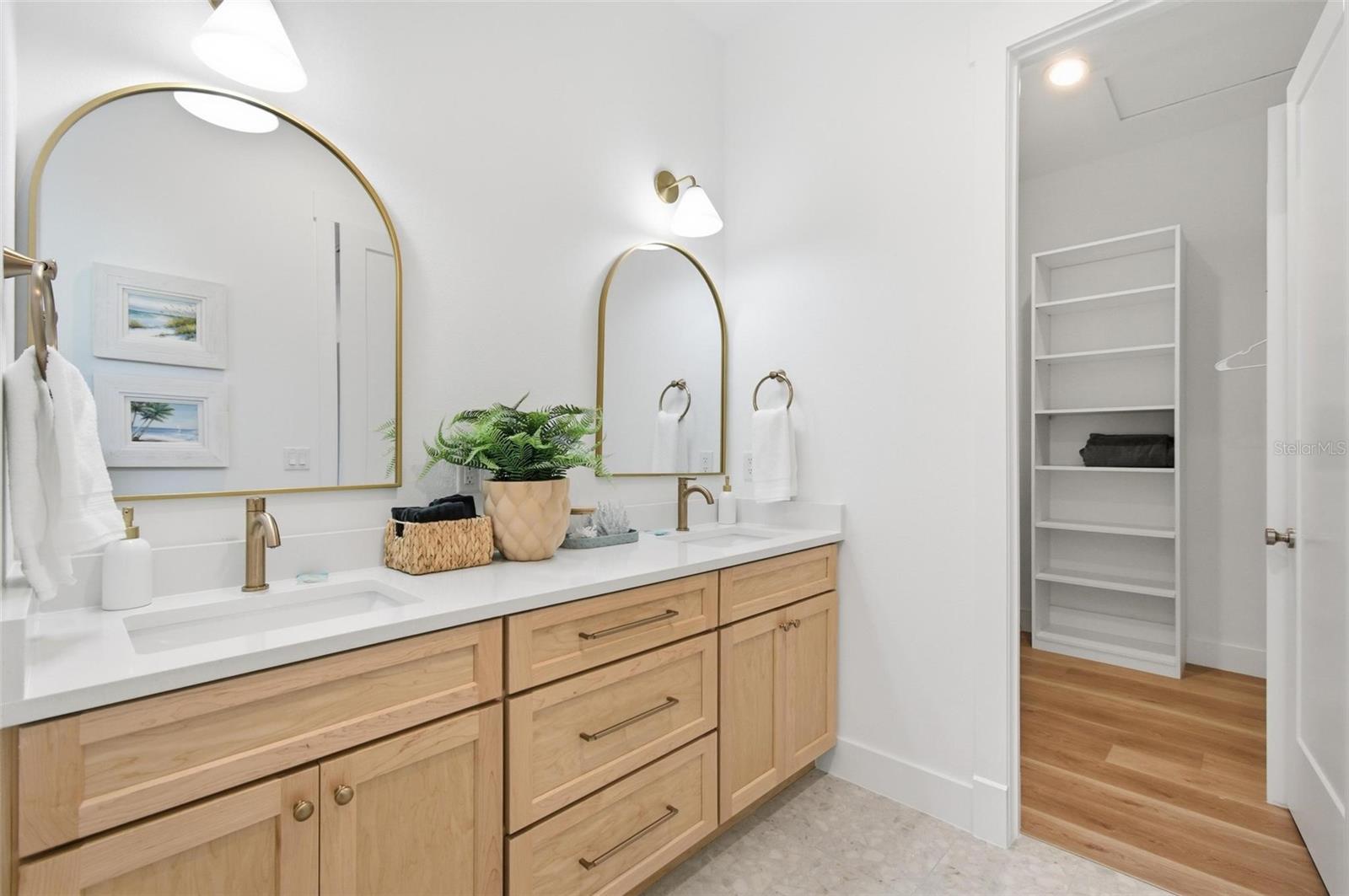 OCEAN HAMMOCK - Residential