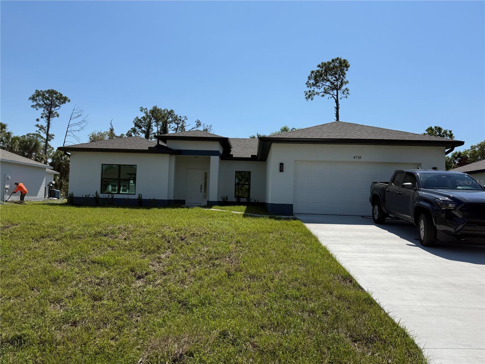 PORT CHARLOTTE SUB 06 - Residential Lease