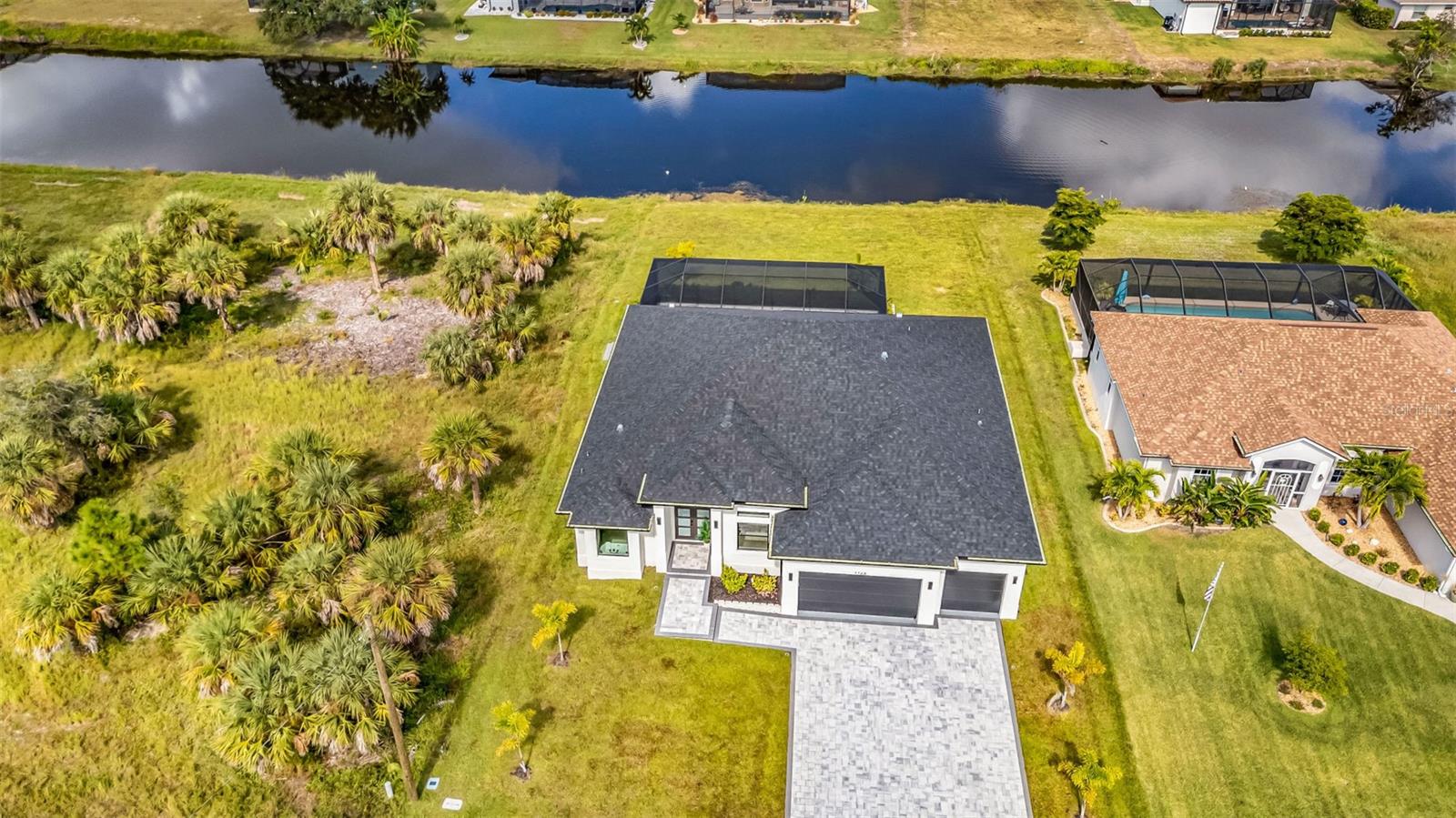 ROTONDA WEST PINE VALLEY - Residential