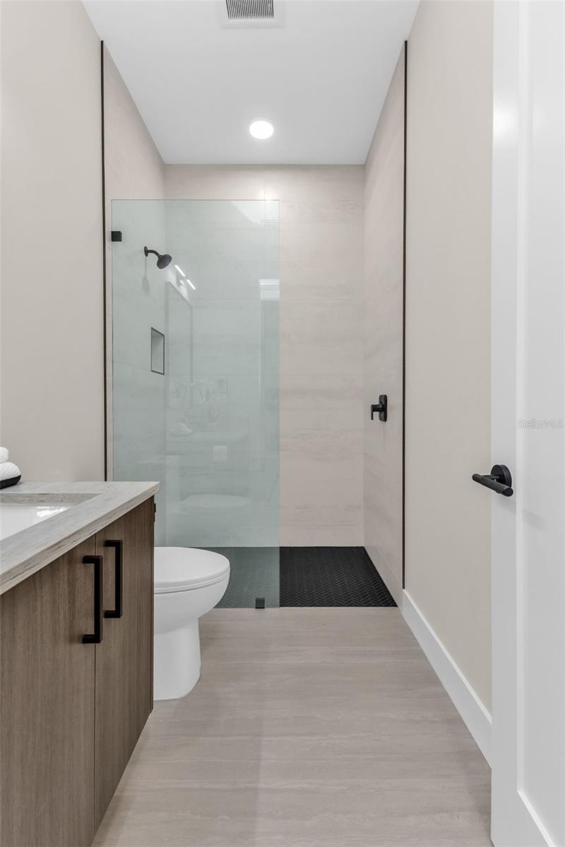 ROTONDA WEST PINE VALLEY - Residential