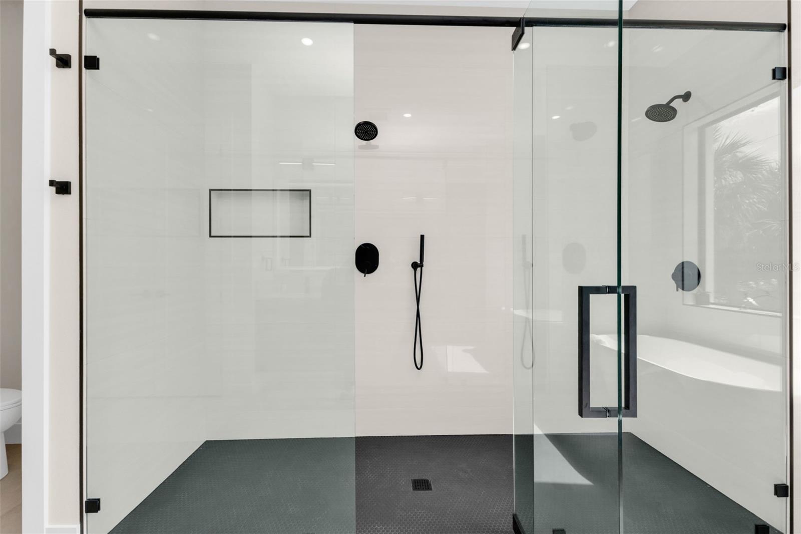 ROTONDA WEST PINE VALLEY - Residential