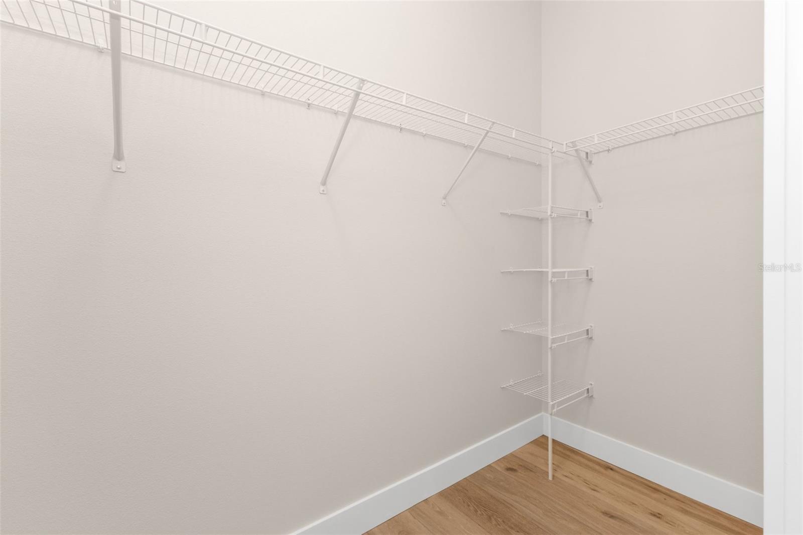 ROTONDA WEST PINE VALLEY - Residential