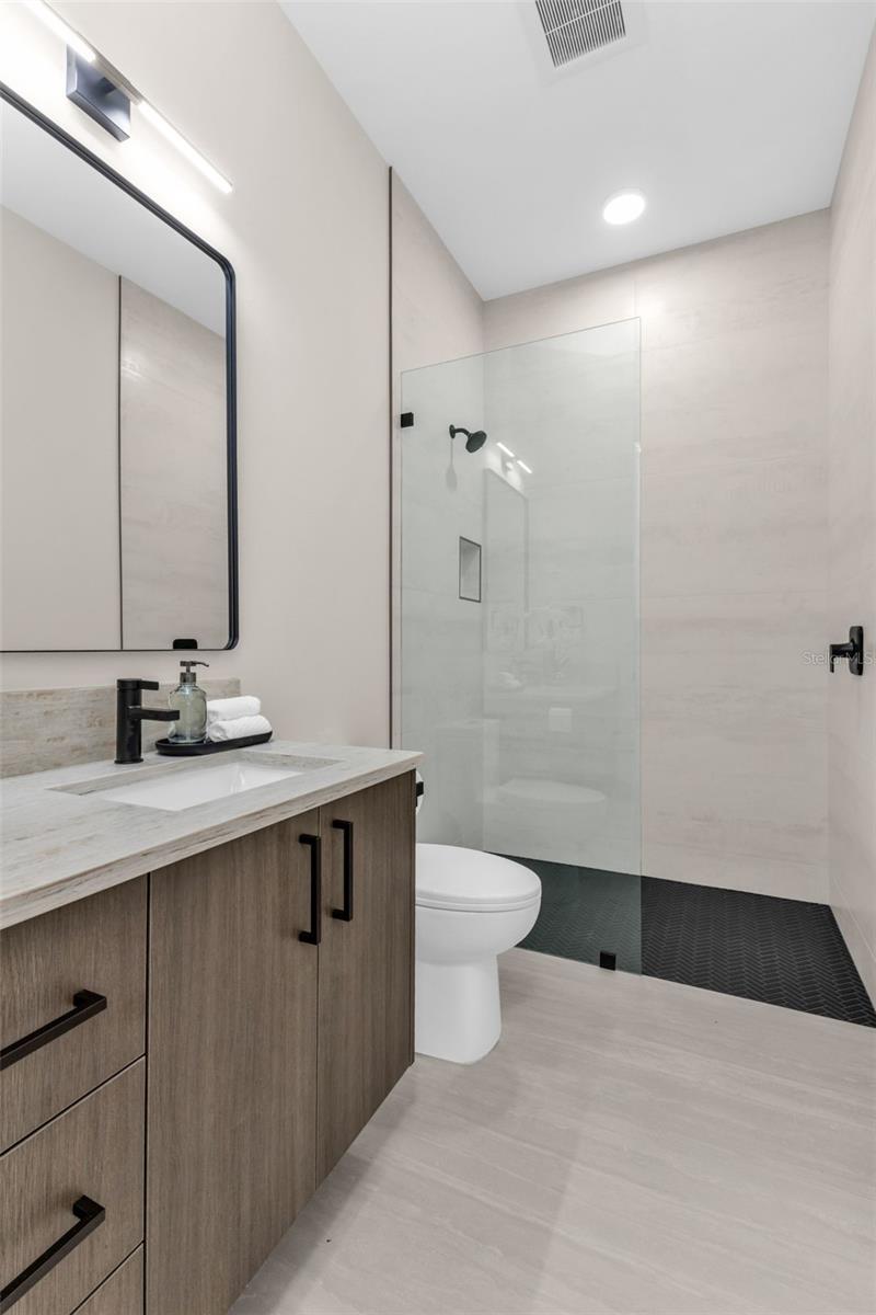 ROTONDA WEST PINE VALLEY - Residential