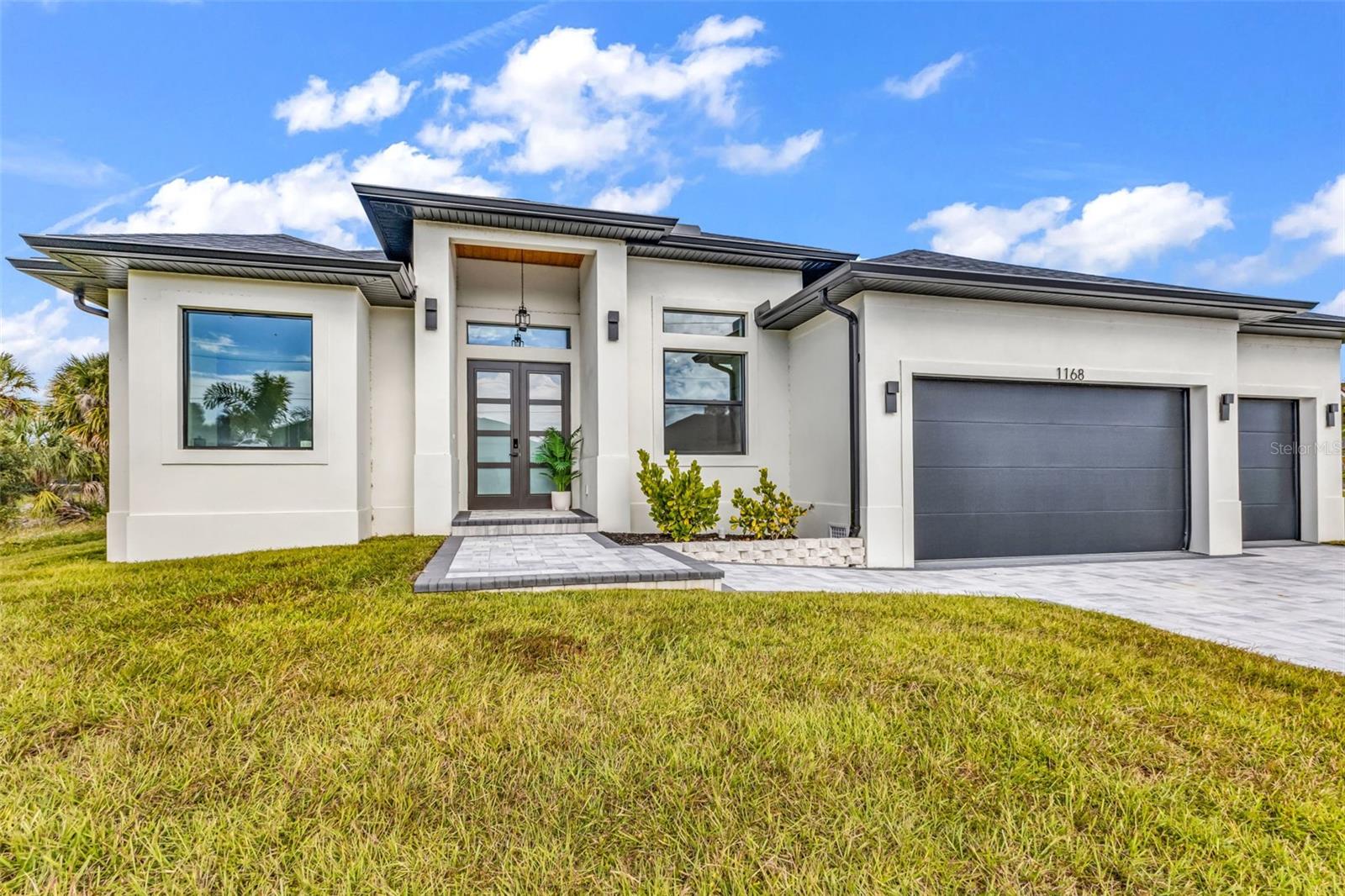 ROTONDA WEST PINE VALLEY - Residential