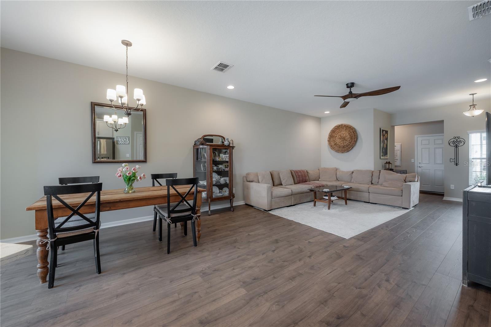 WINDERMERE ESTATES - Residential