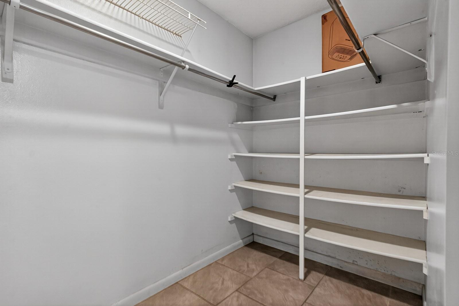 WILDEWOOD SPGS II C CONDO - Residential