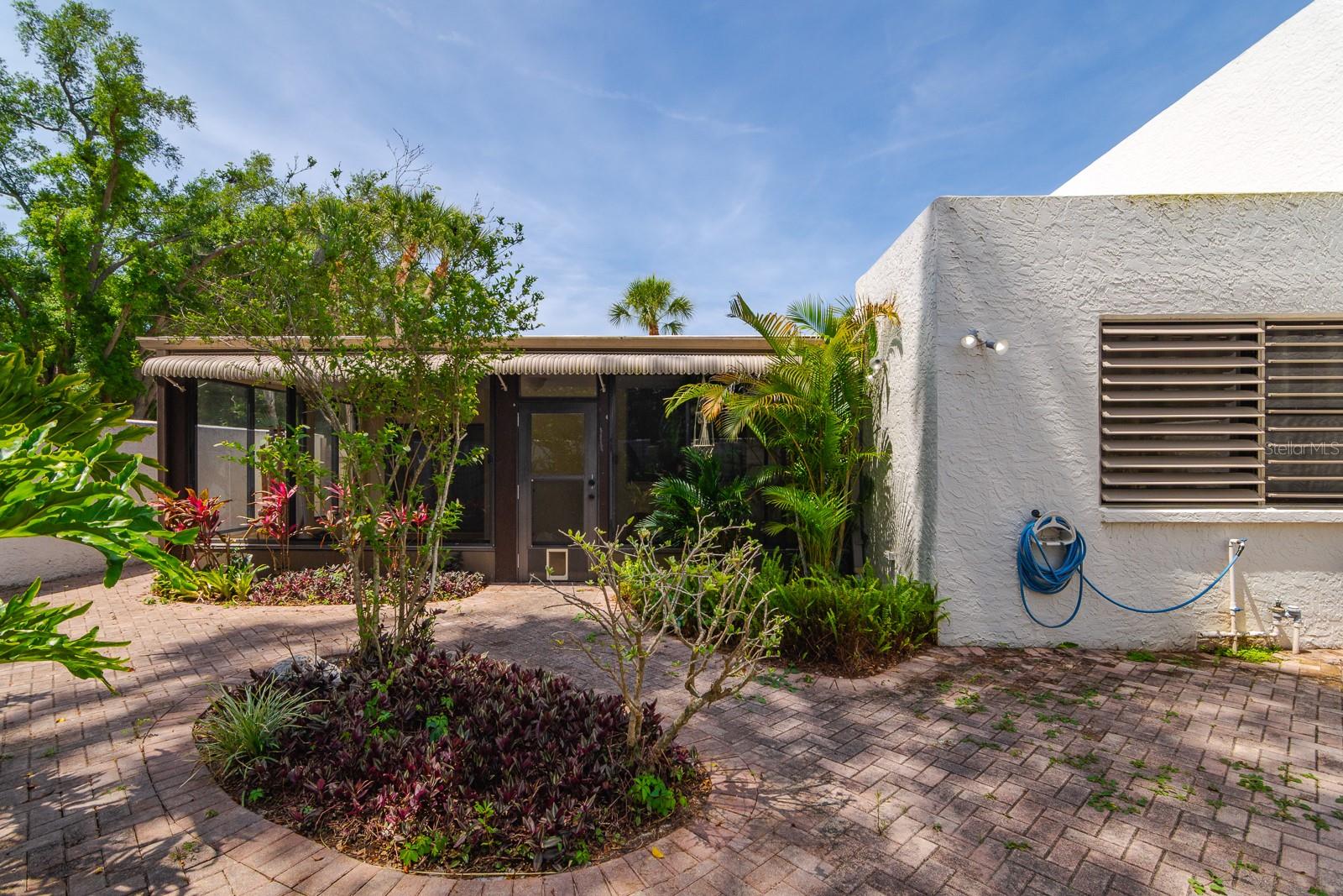 WILDEWOOD SPGS II C CONDO - Residential