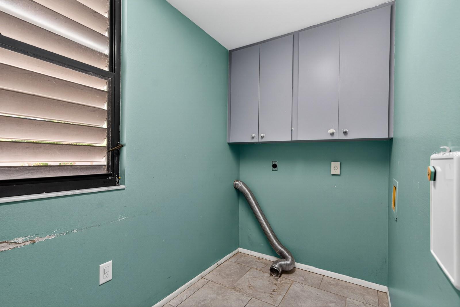 WILDEWOOD SPGS II C CONDO - Residential