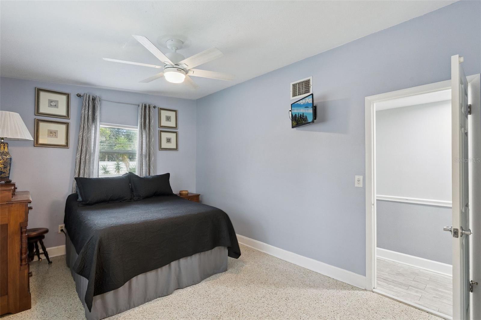 SUNSET HEIGHTS - Residential