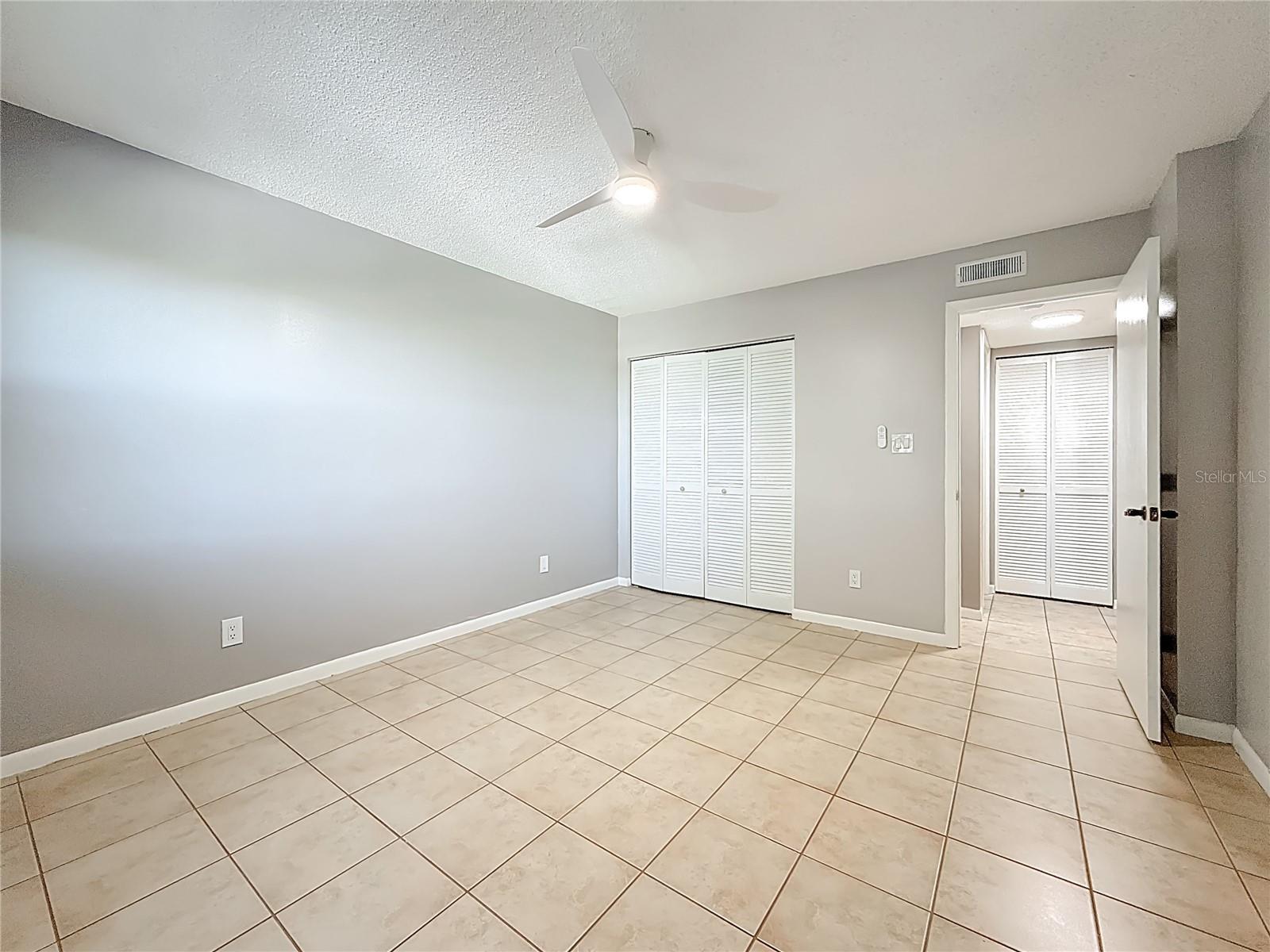 ISLAND VIEW SOUTH CONDO - Residential