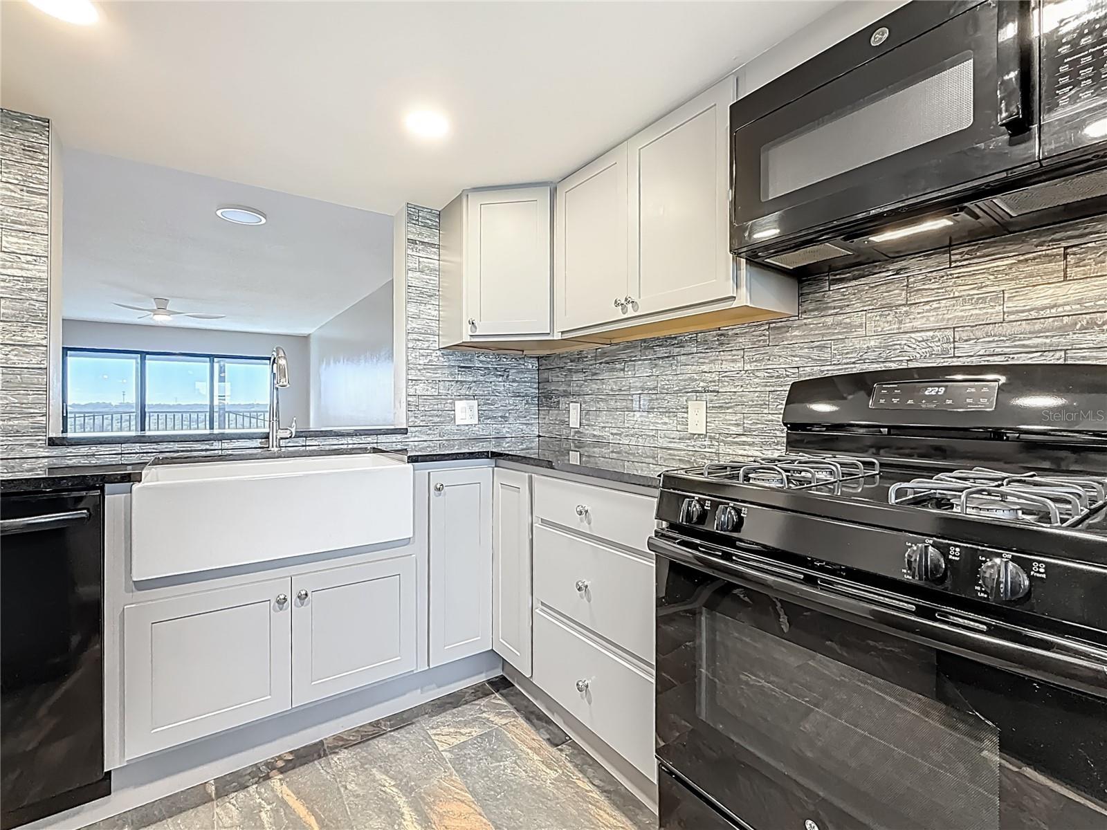 5400 PARK STREET N 607